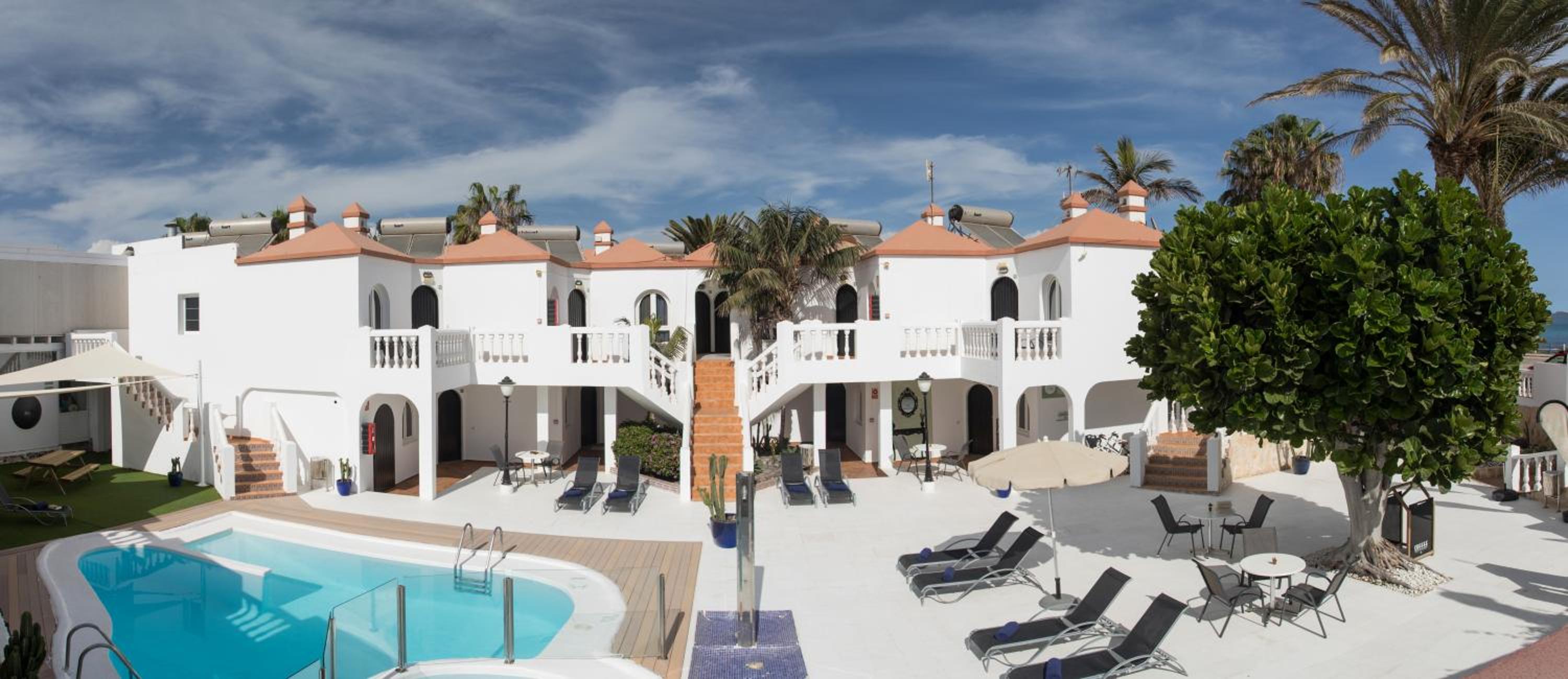 Apartamentos LIVVO Galera Beach