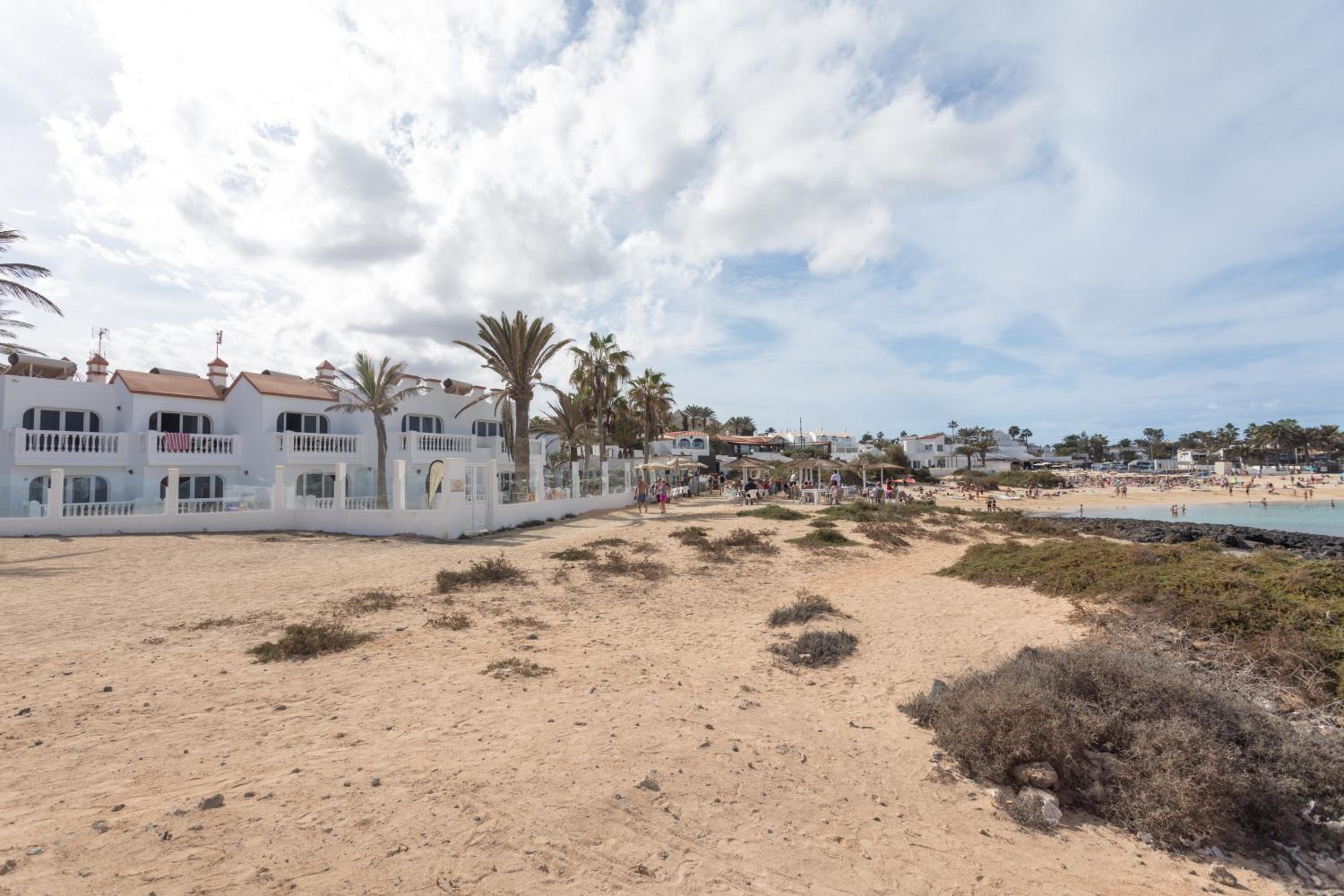 Apartamentos LIVVO Galera Beach