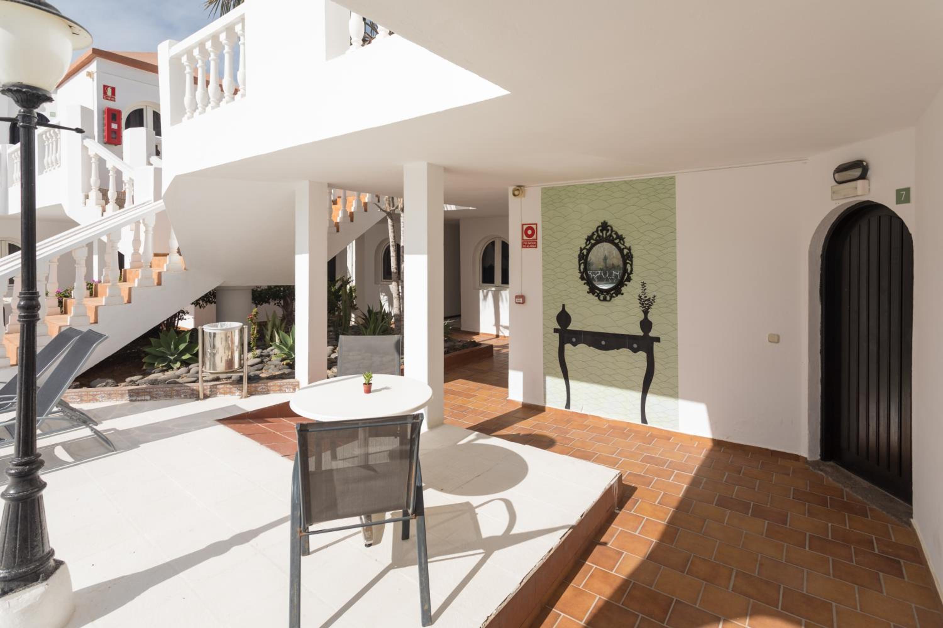 Apartamentos LIVVO Galera Beach