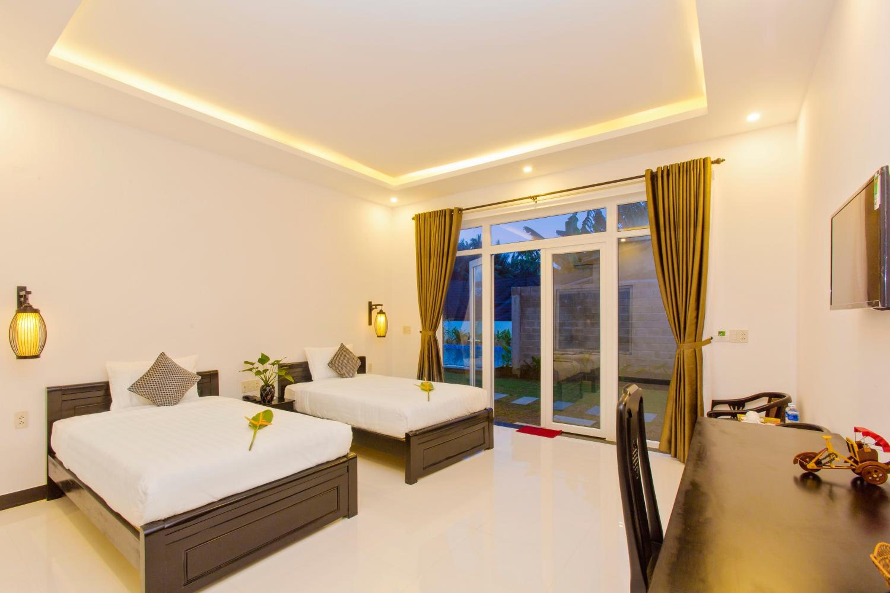 Hoi An Sunny Pool Villa