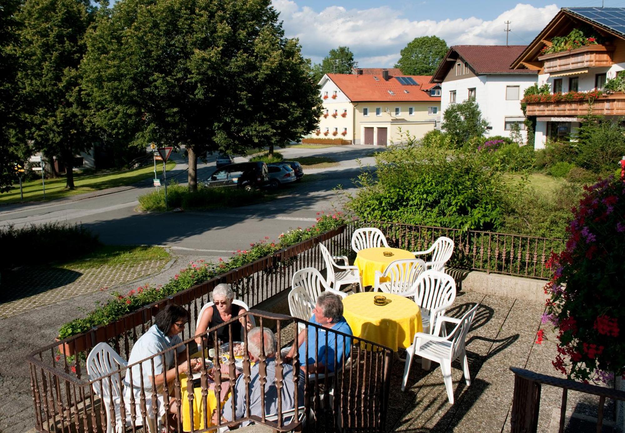 Landhotel-Gasthof-Schreiner view 4