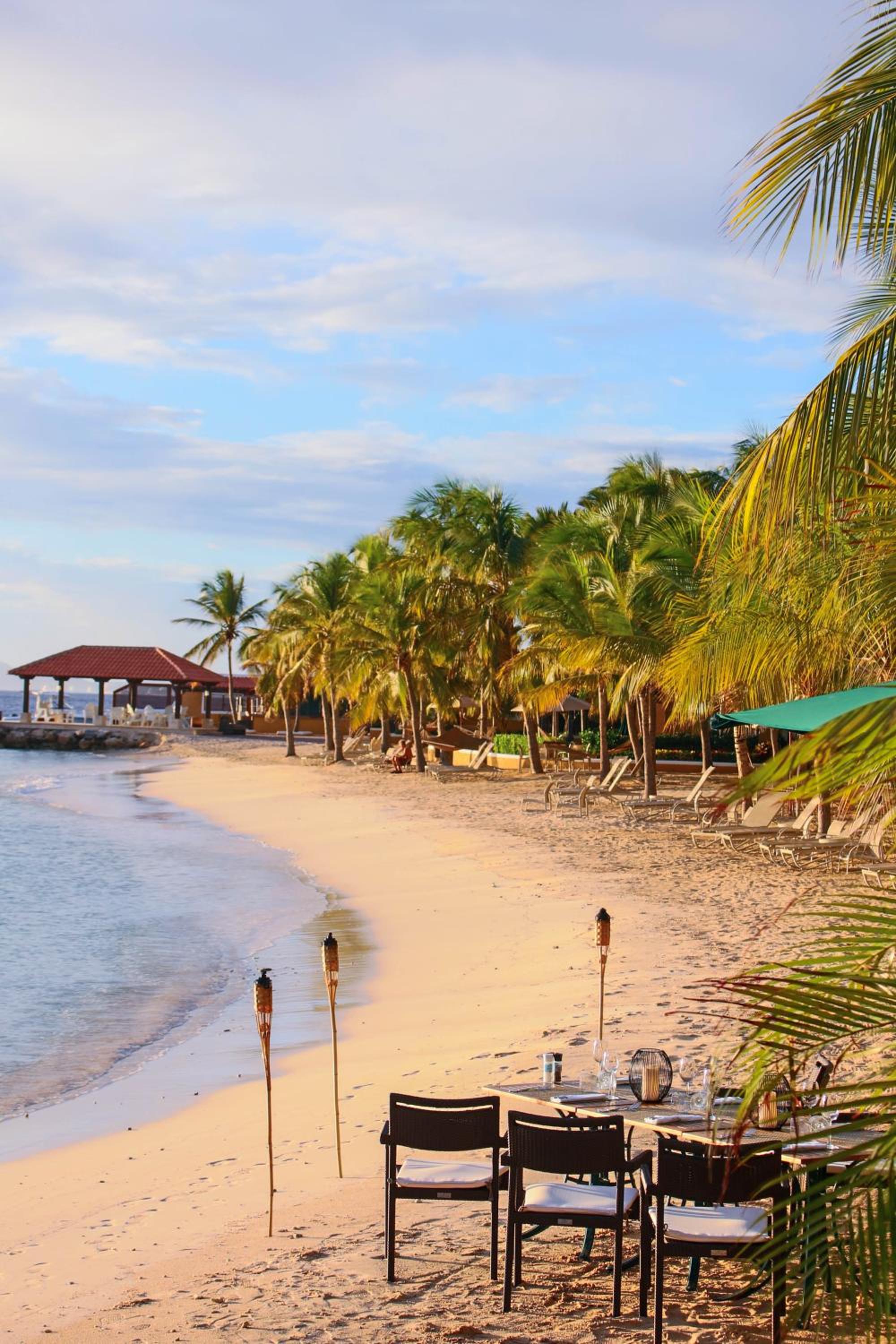 Harbour Village Beach Club
