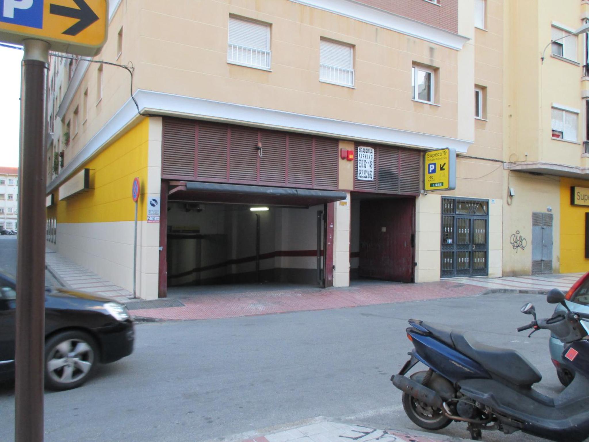 Apartamento Alaska 800 m de la Playa Parking Privado
