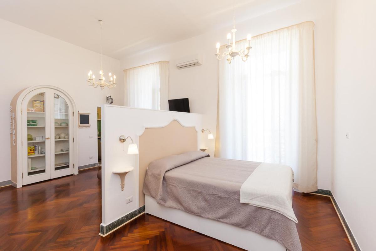 METRO GARIBALDI - Loft con Wifi e 4 posti letto presso la Stazione Centrale di Napoli