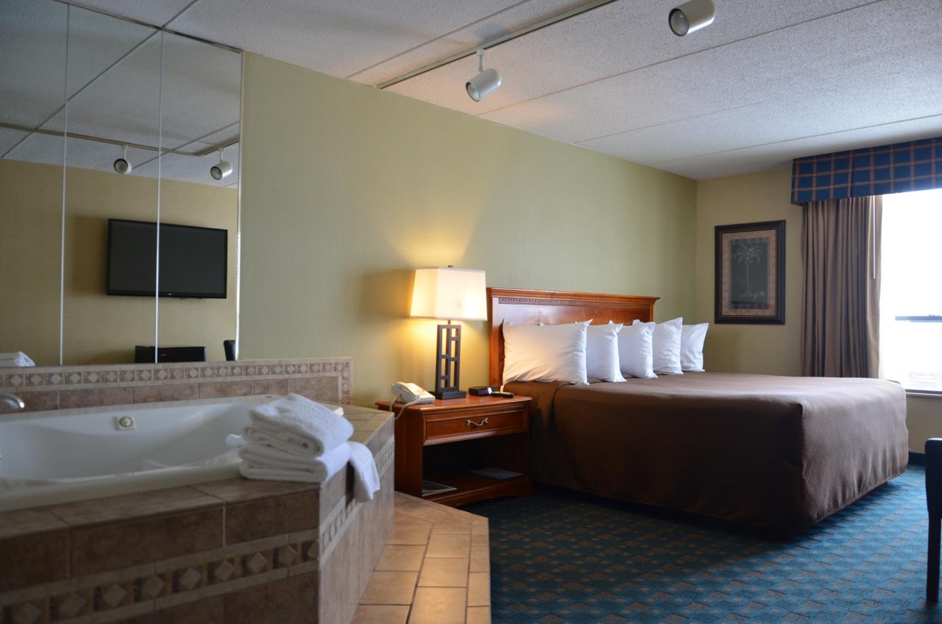Tawas Bay Beach Resort & Conference Center