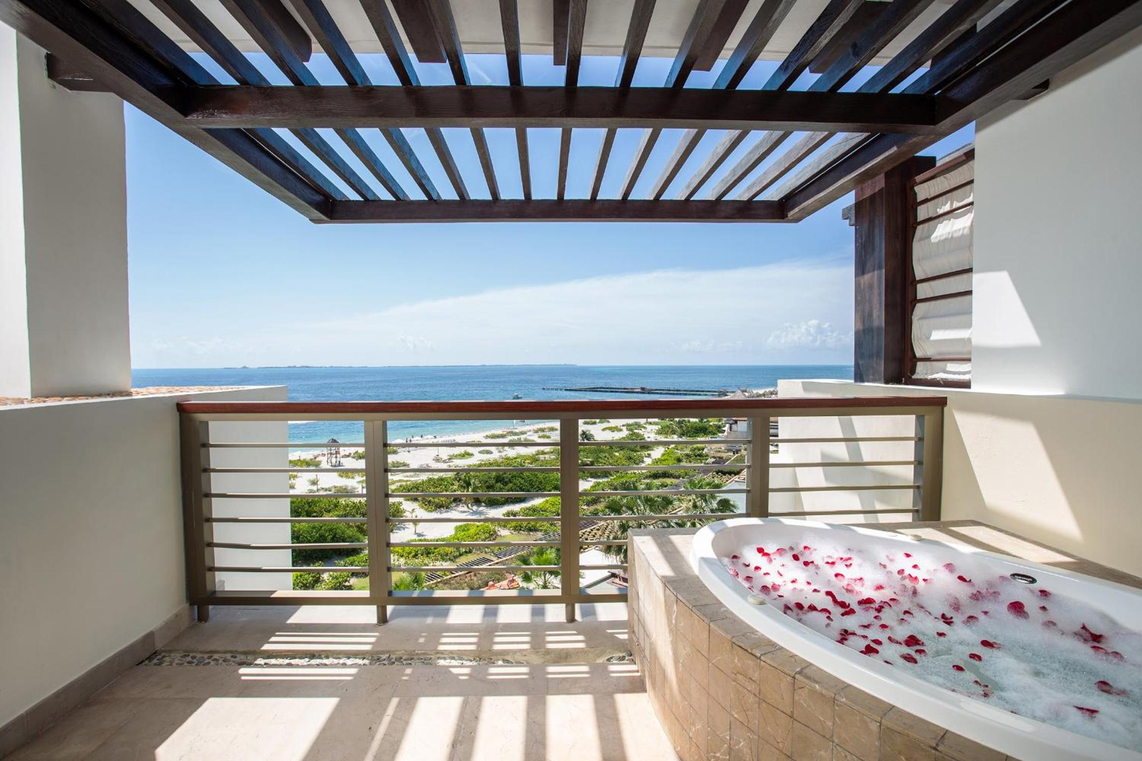 Secrets Playa Mujeres Golf & Spa Resort - All Inclusive Adults Only