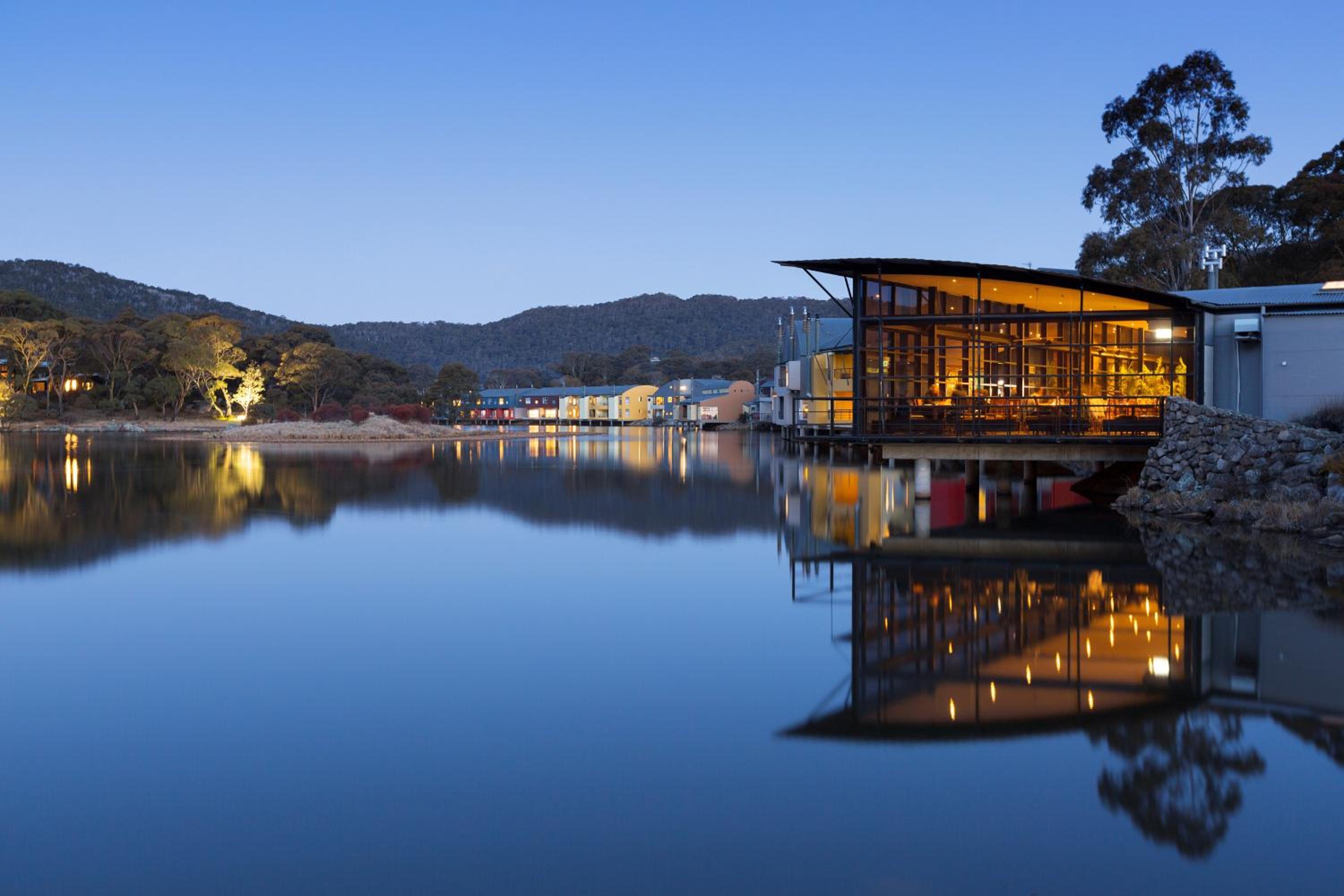 Oaks Lake Crackenback Resort