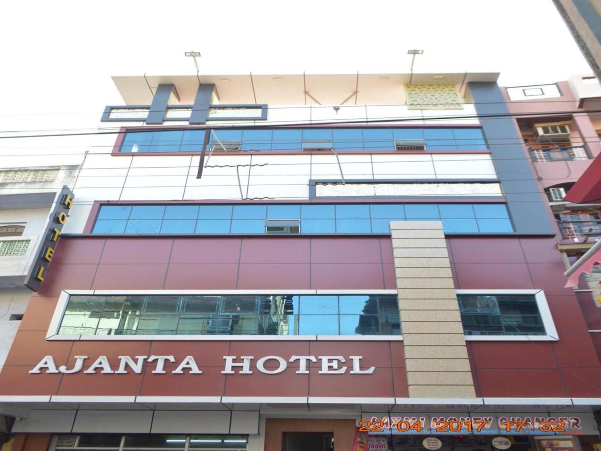Ajanta Hotel 100 Mtrs Railway Station & 400 Mtrs Dargah view 4