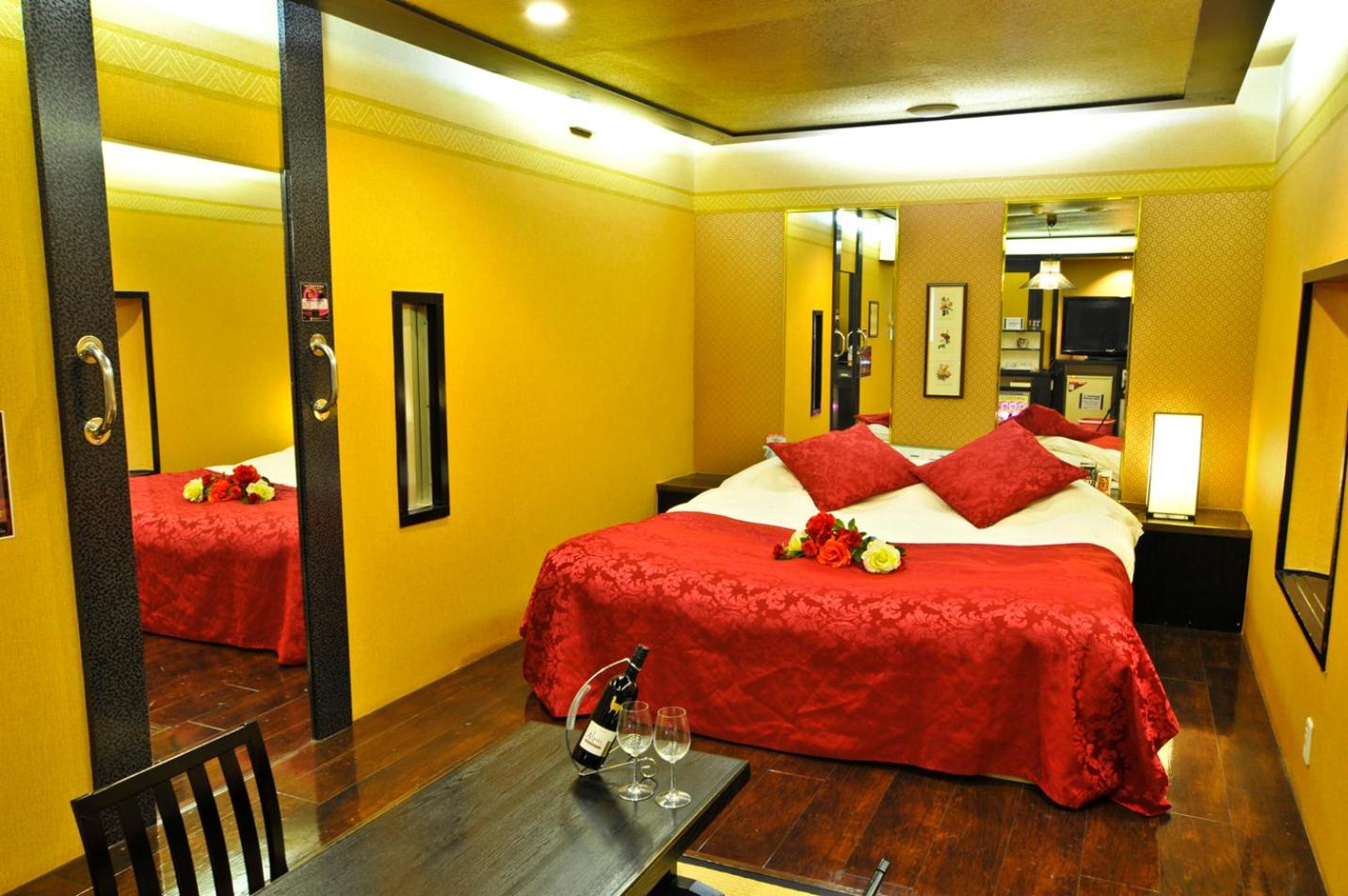 Hotel Omochabako (Love Hotel) view 5