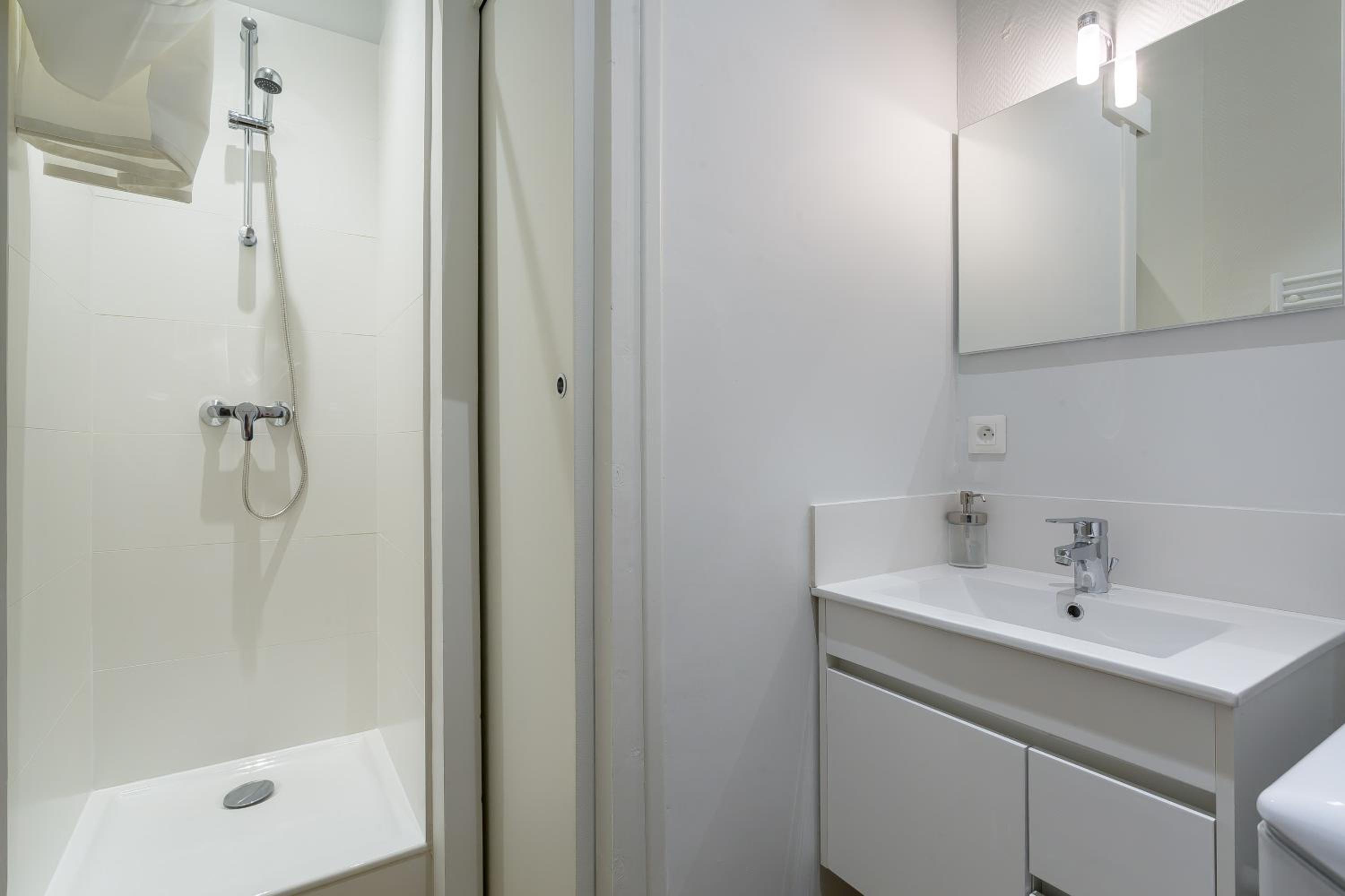 Jusquà 6 personnes au coeur du Vieux Lyon