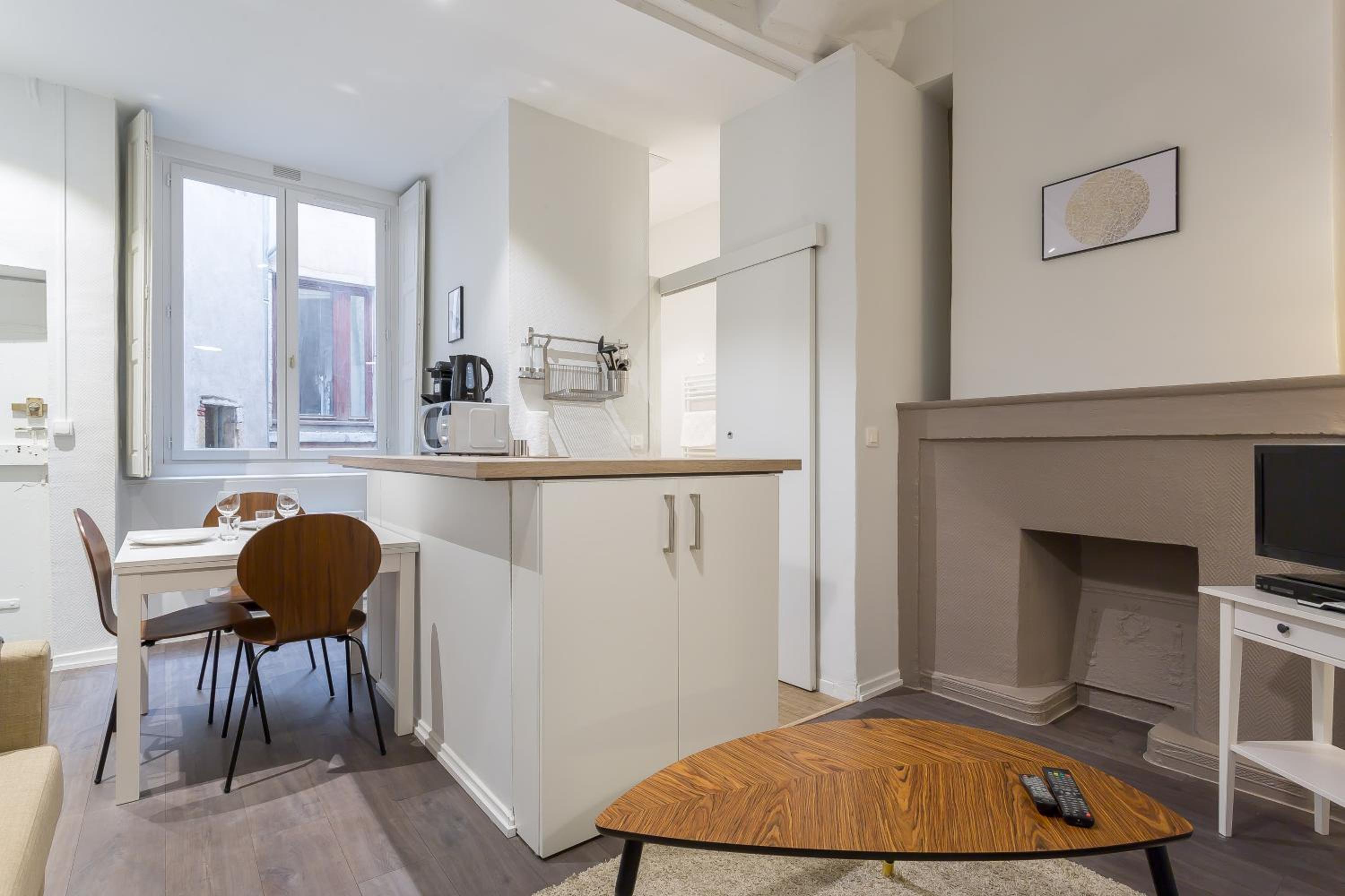 Jusquà 6 personnes au coeur du Vieux Lyon