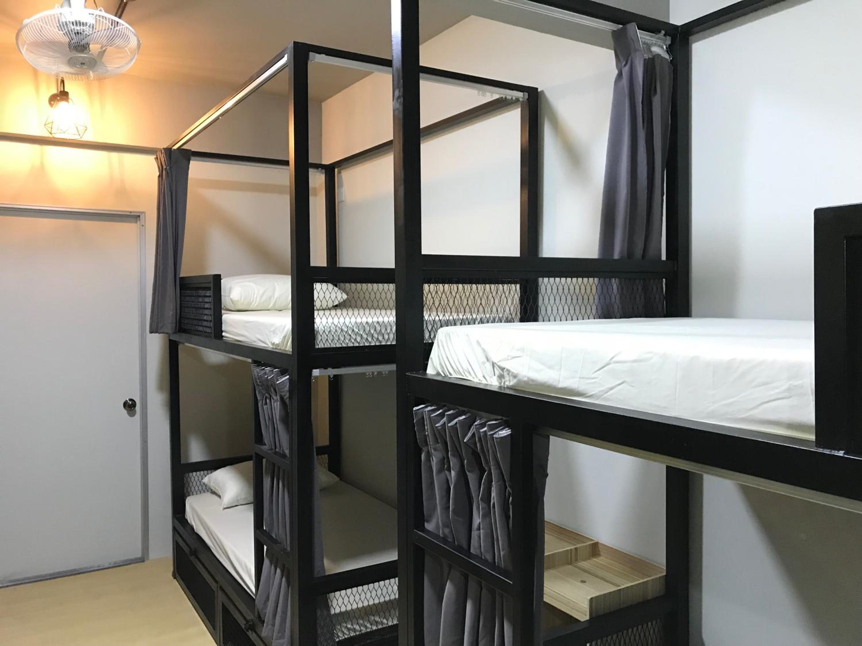 The Good Travelers Hostel - KL Airport