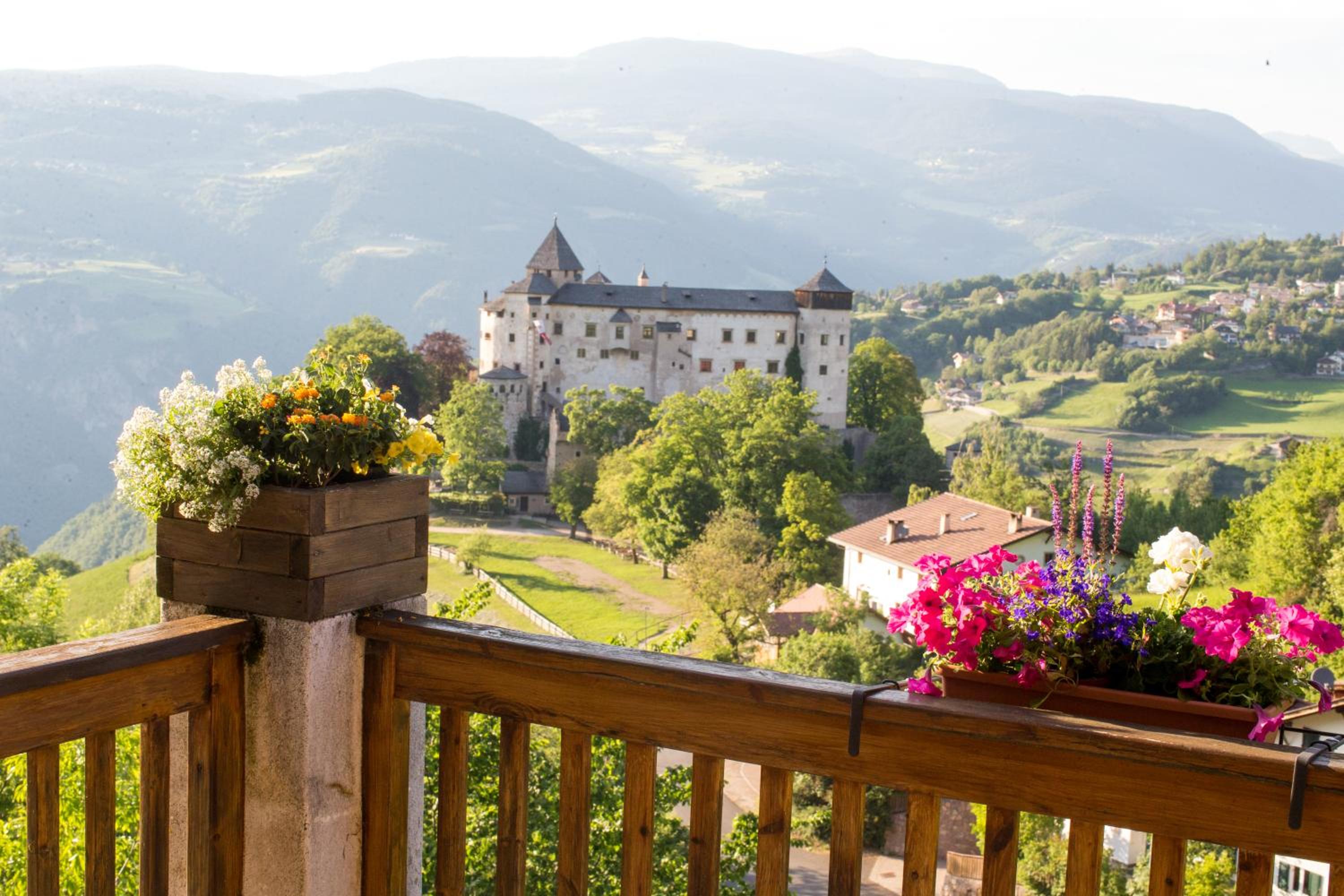 Schlossblick view 3