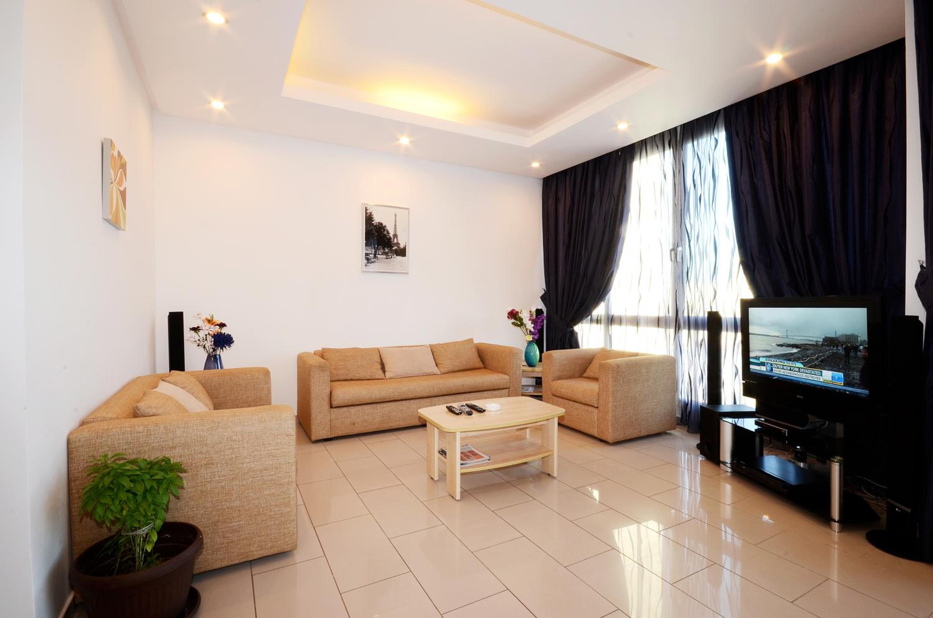 Hamad - Salmiya -Family only view 3
