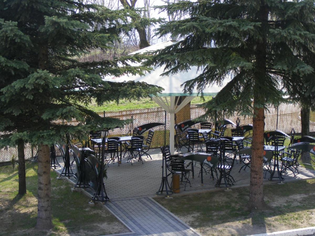 outdoor BBQ area