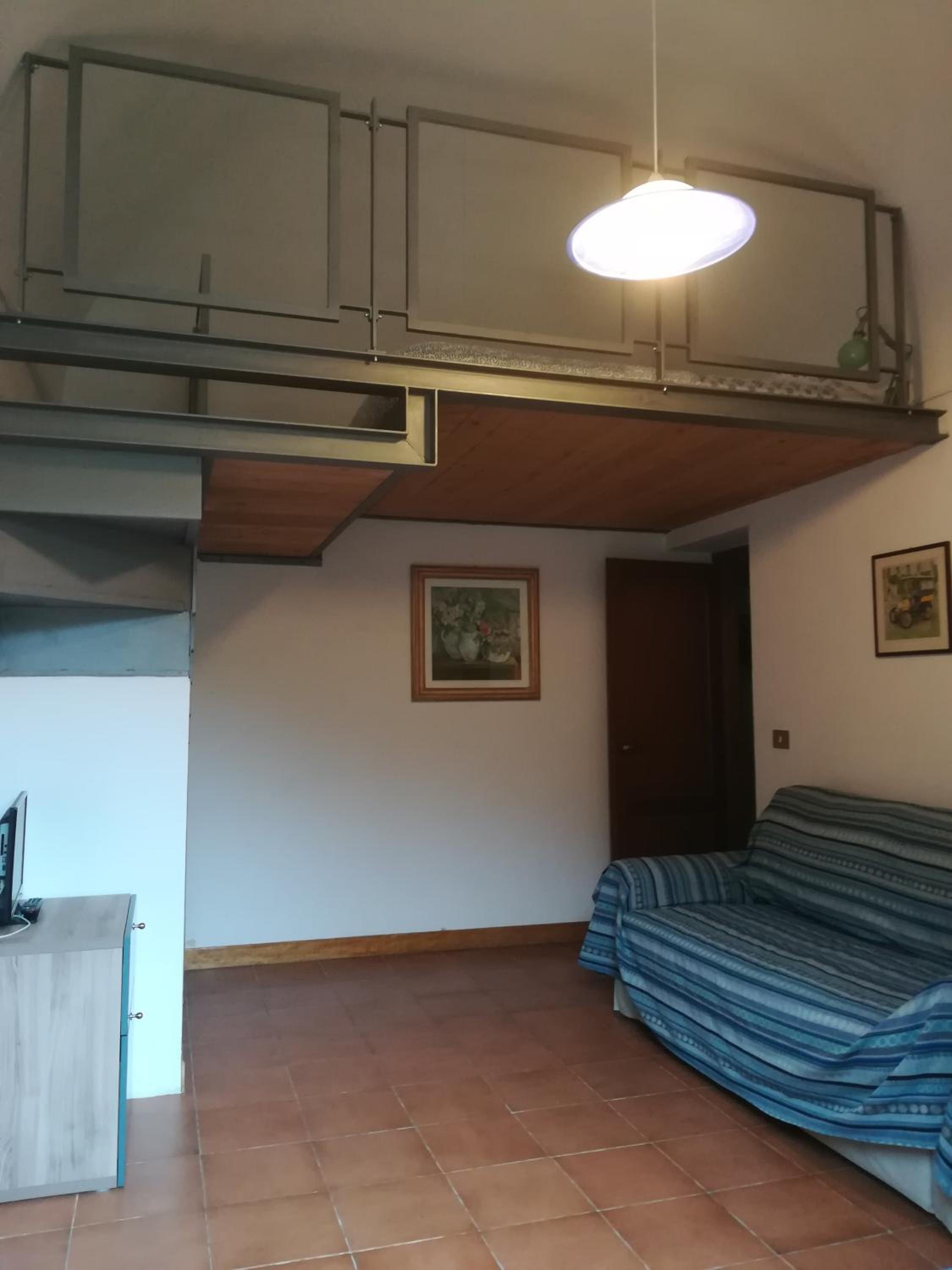 Monolocale in villa view 4
