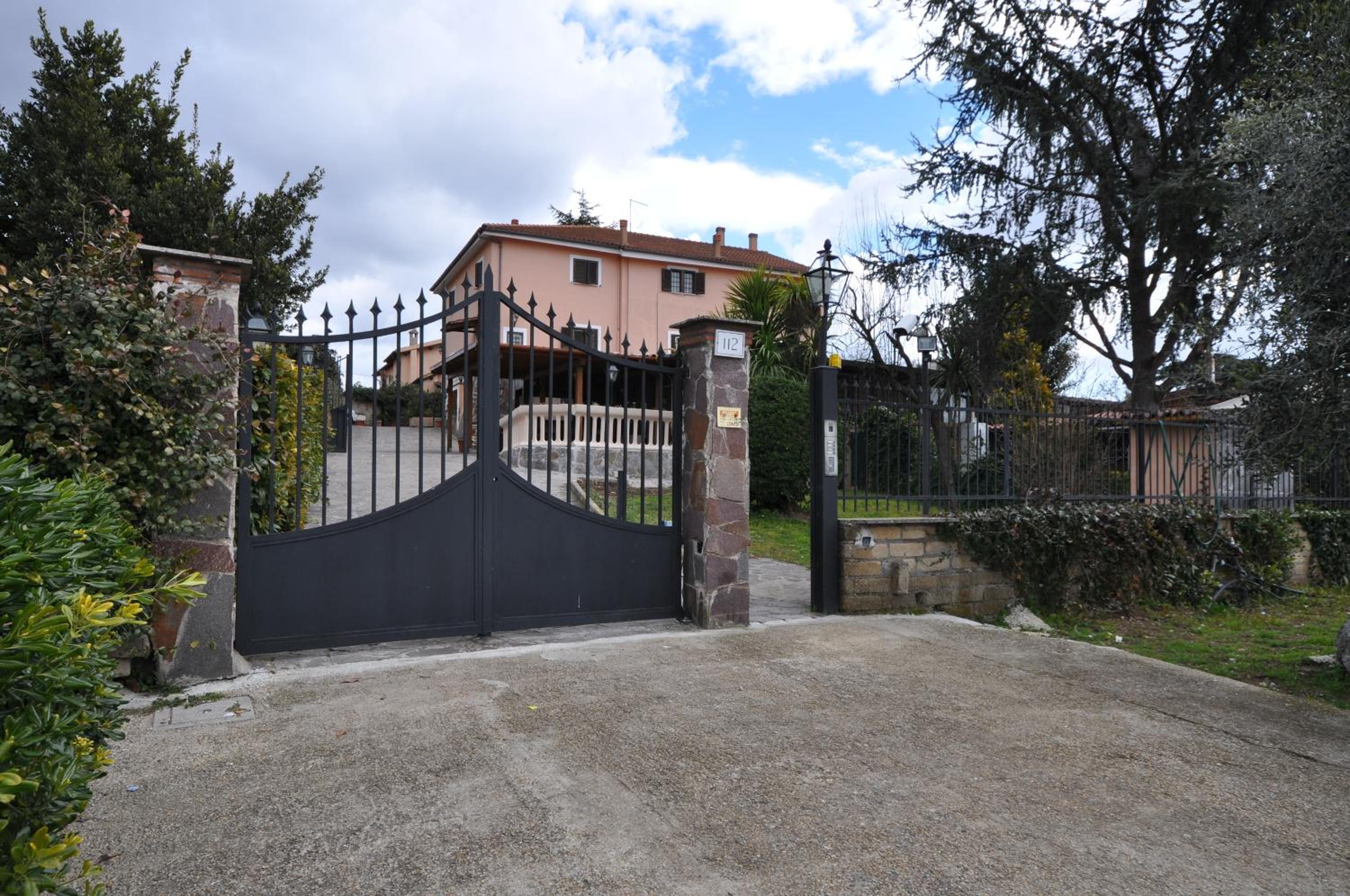 Casale De Santis