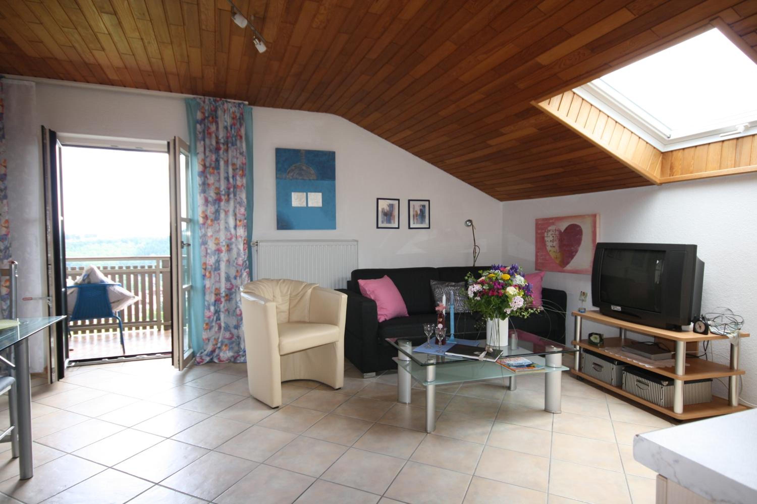 Ferienhaus und Ferienwohnungen Holzapfel Geiersthal