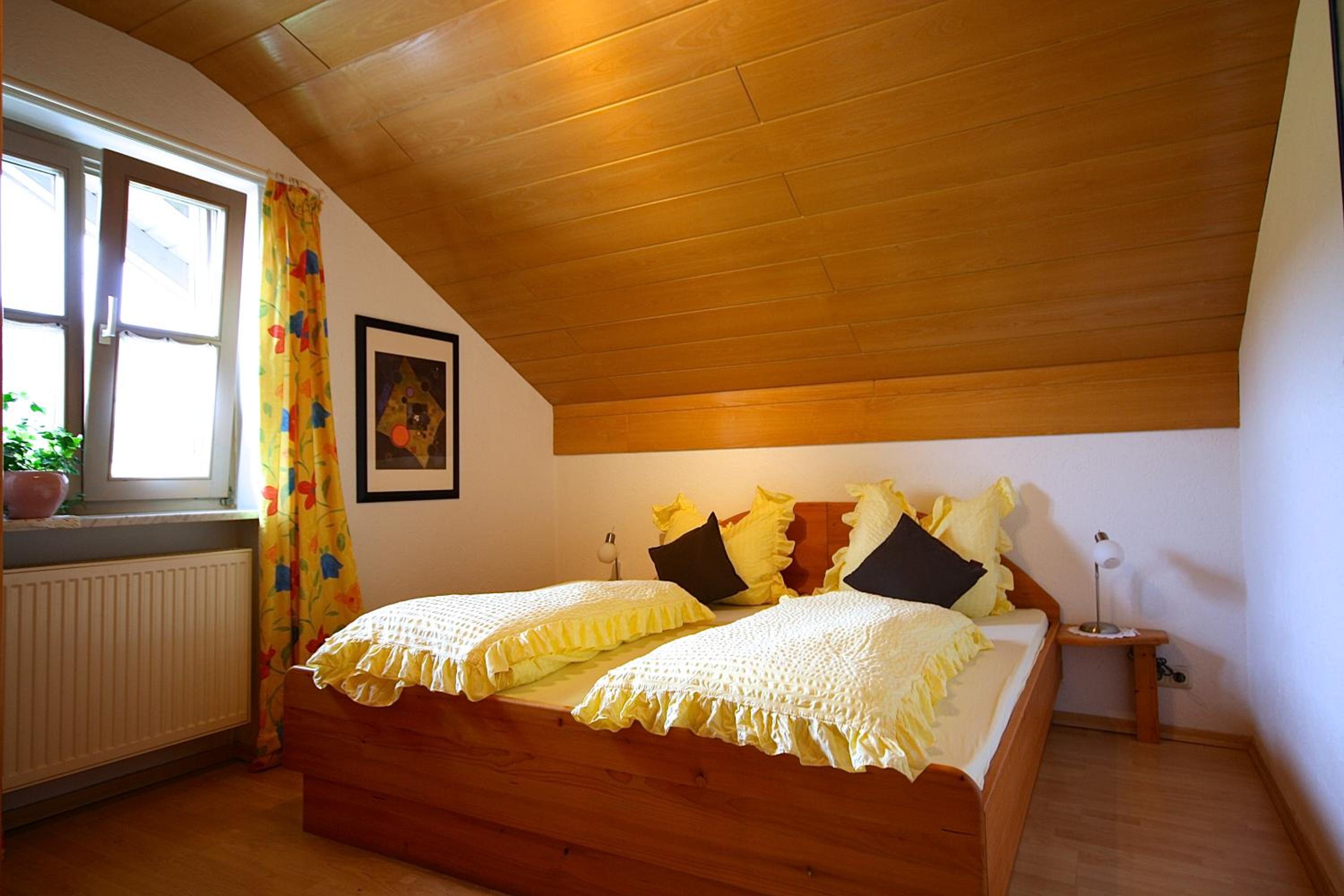Ferienhaus und Ferienwohnungen Holzapfel Geiersthal
