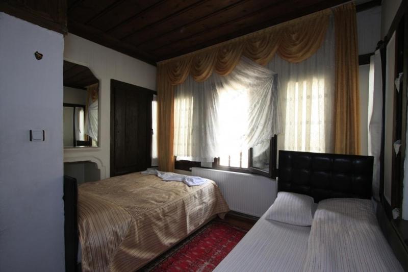 Efe Guest House