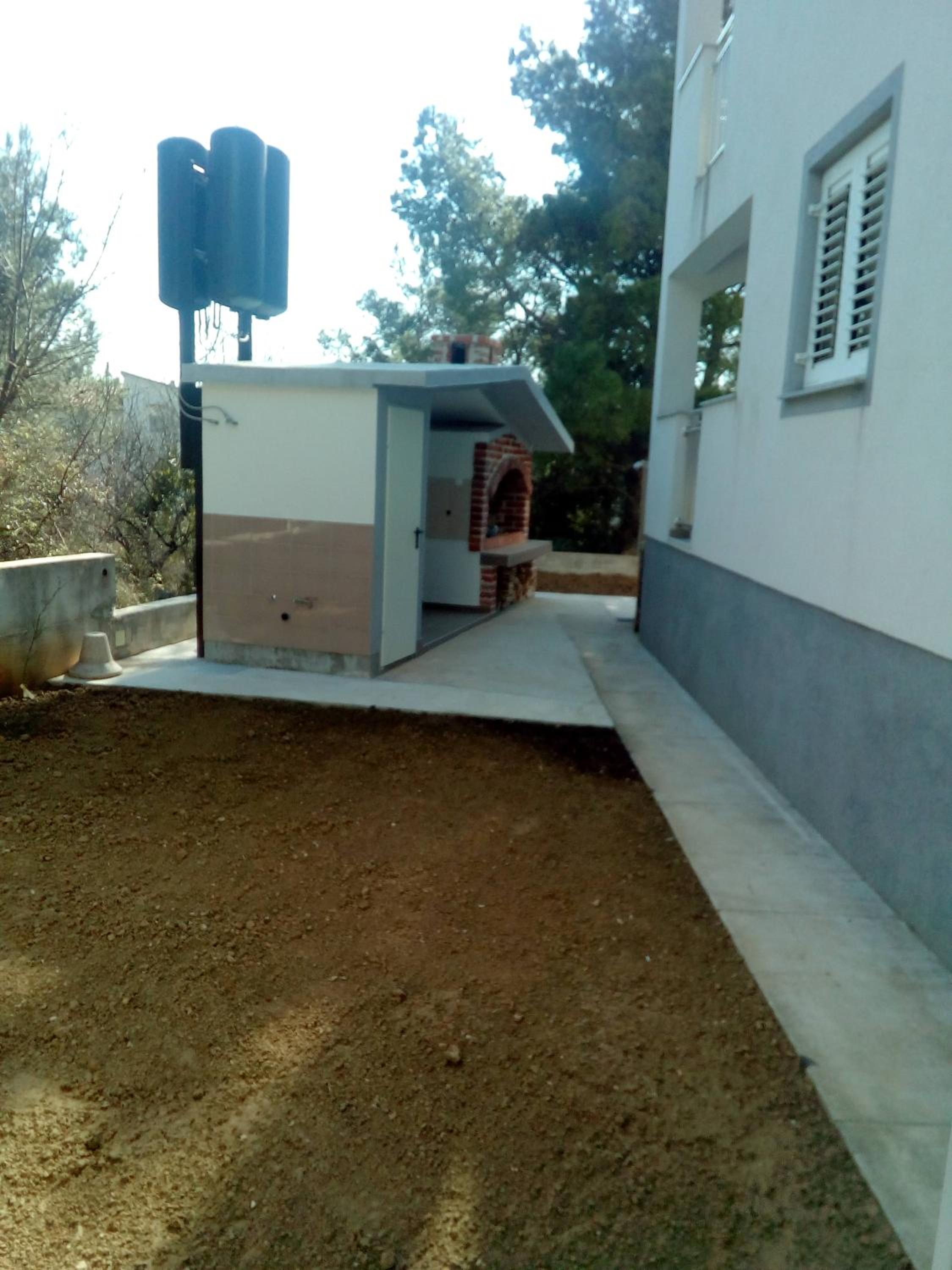 Photo 42