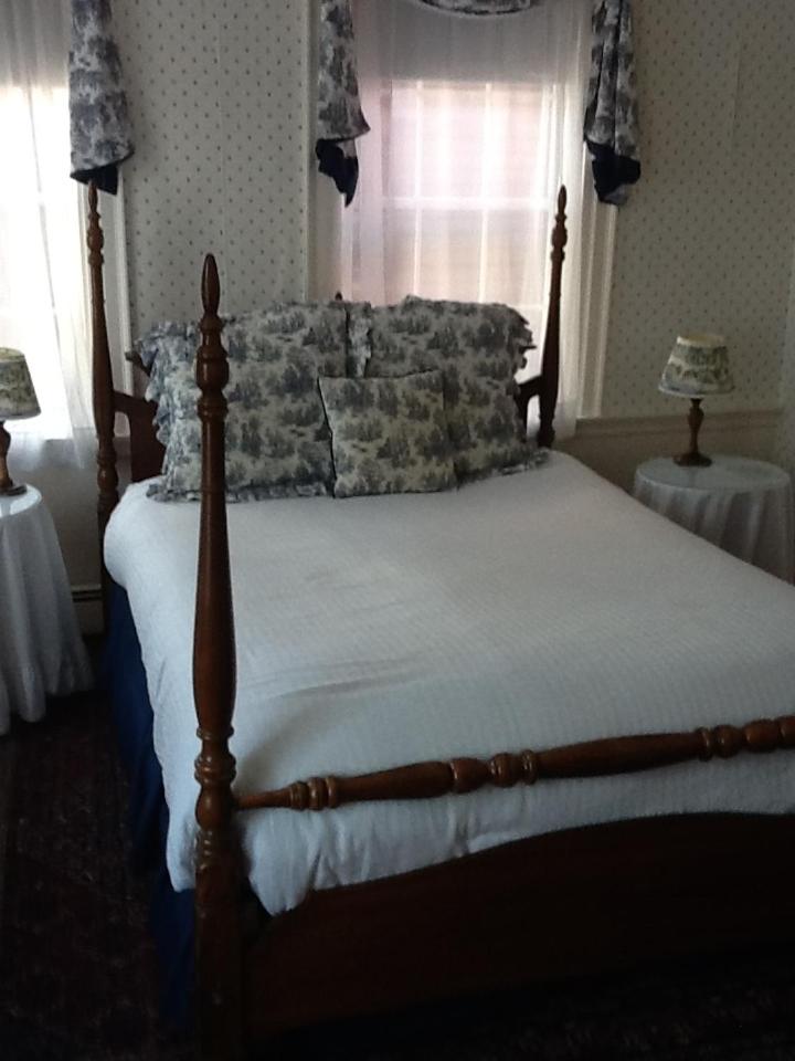 Clarkeston Inn view 2