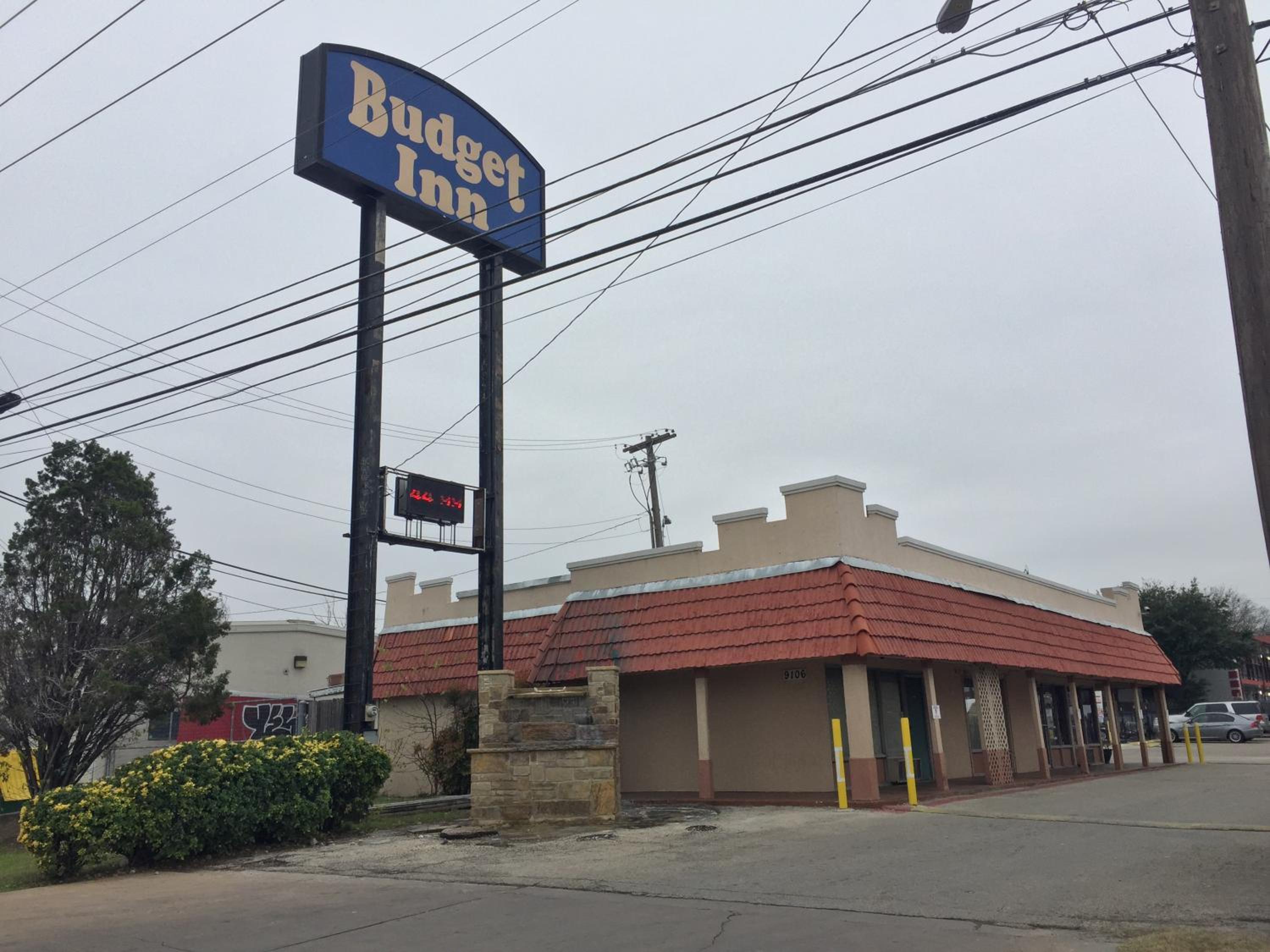 Budget Inn Motel - Image 1