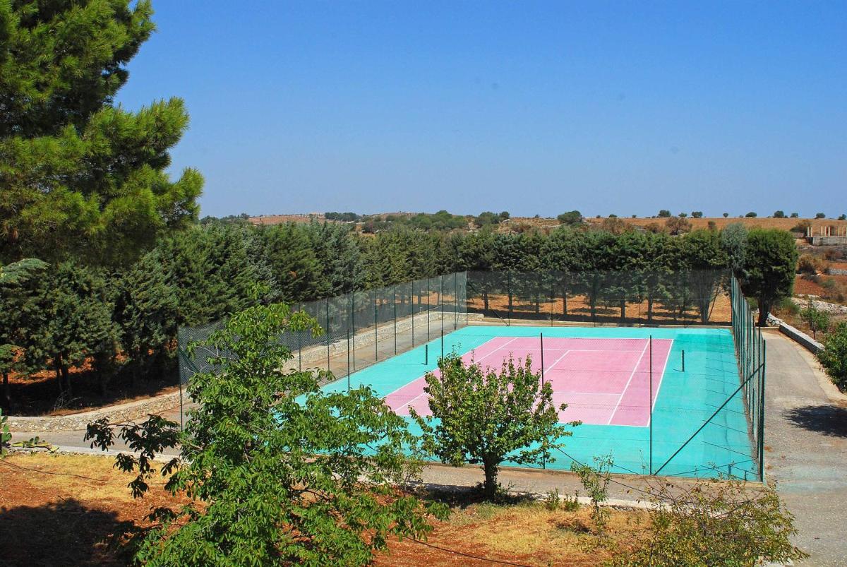 Villa con piscina e campo da tennis photo 2