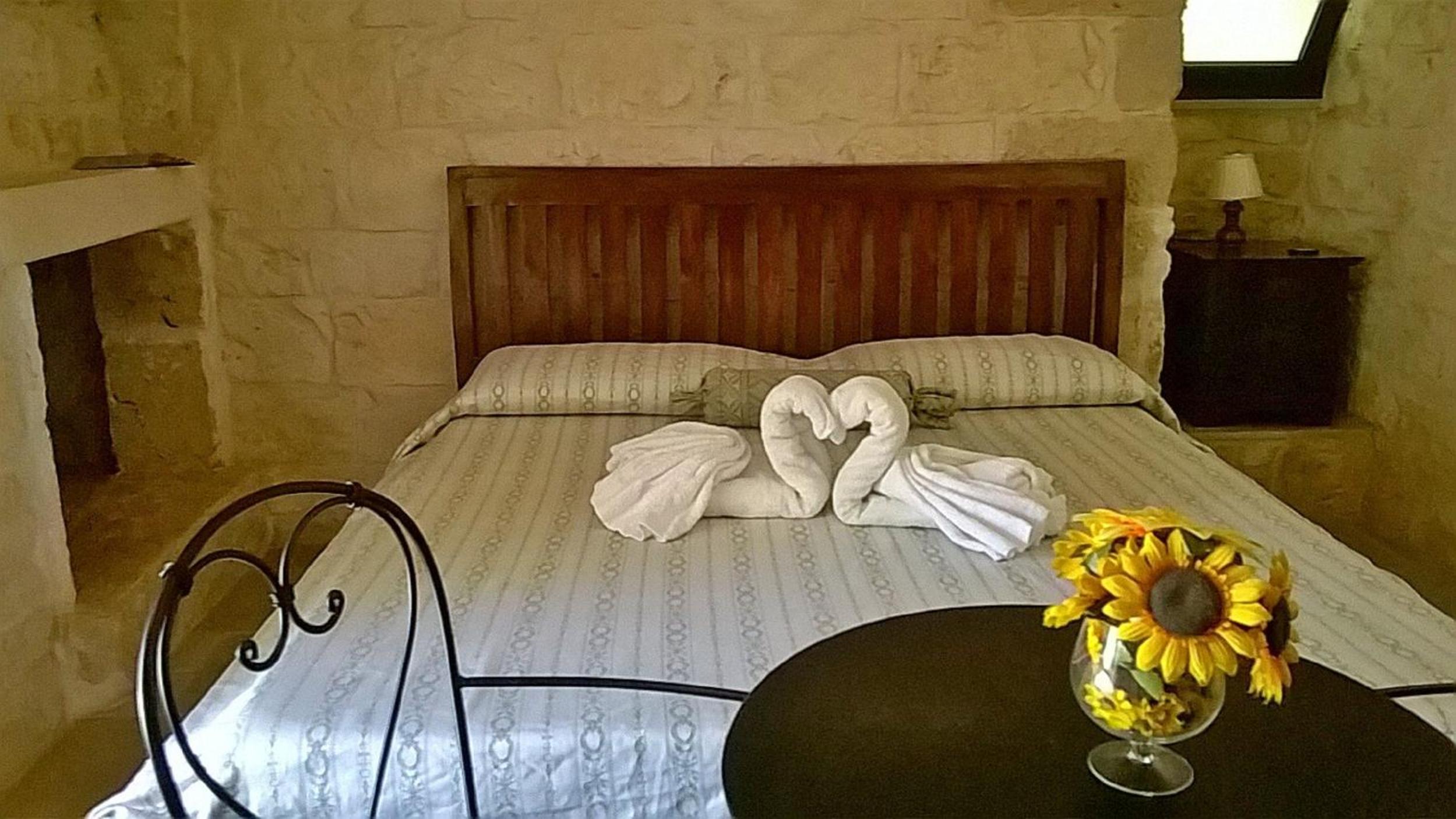 B&b Aurasia