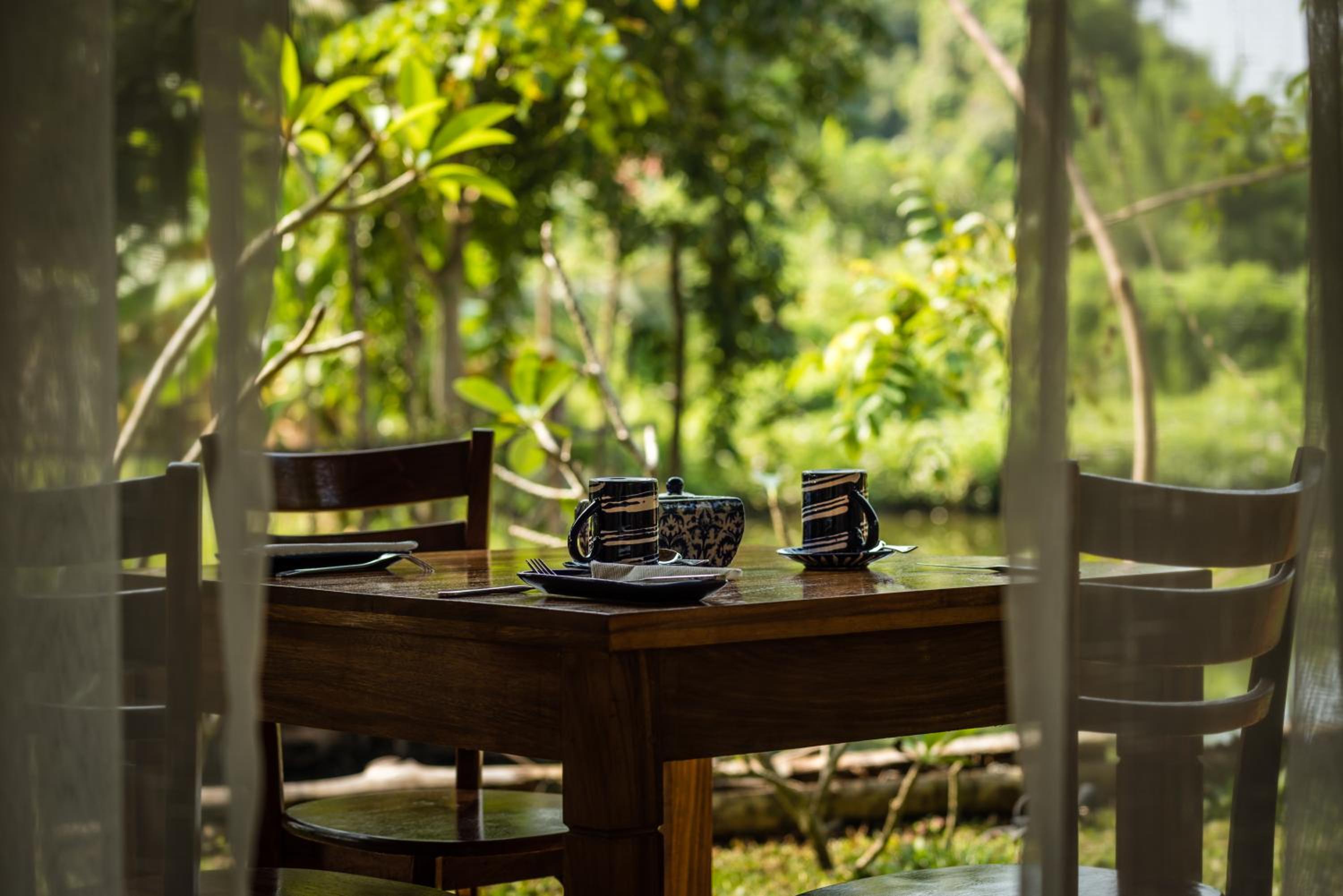 D Canal House