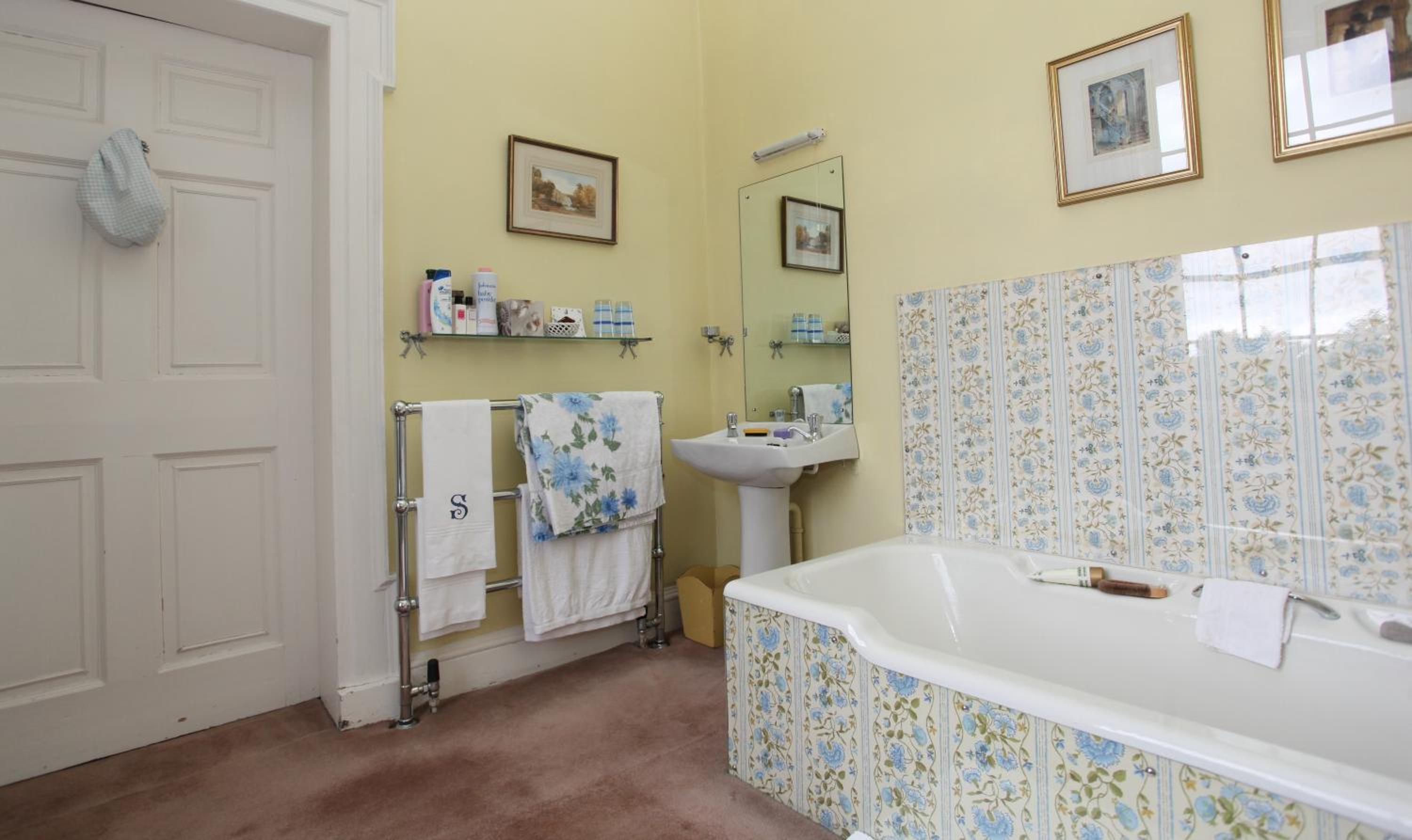 Ballydugan Country House