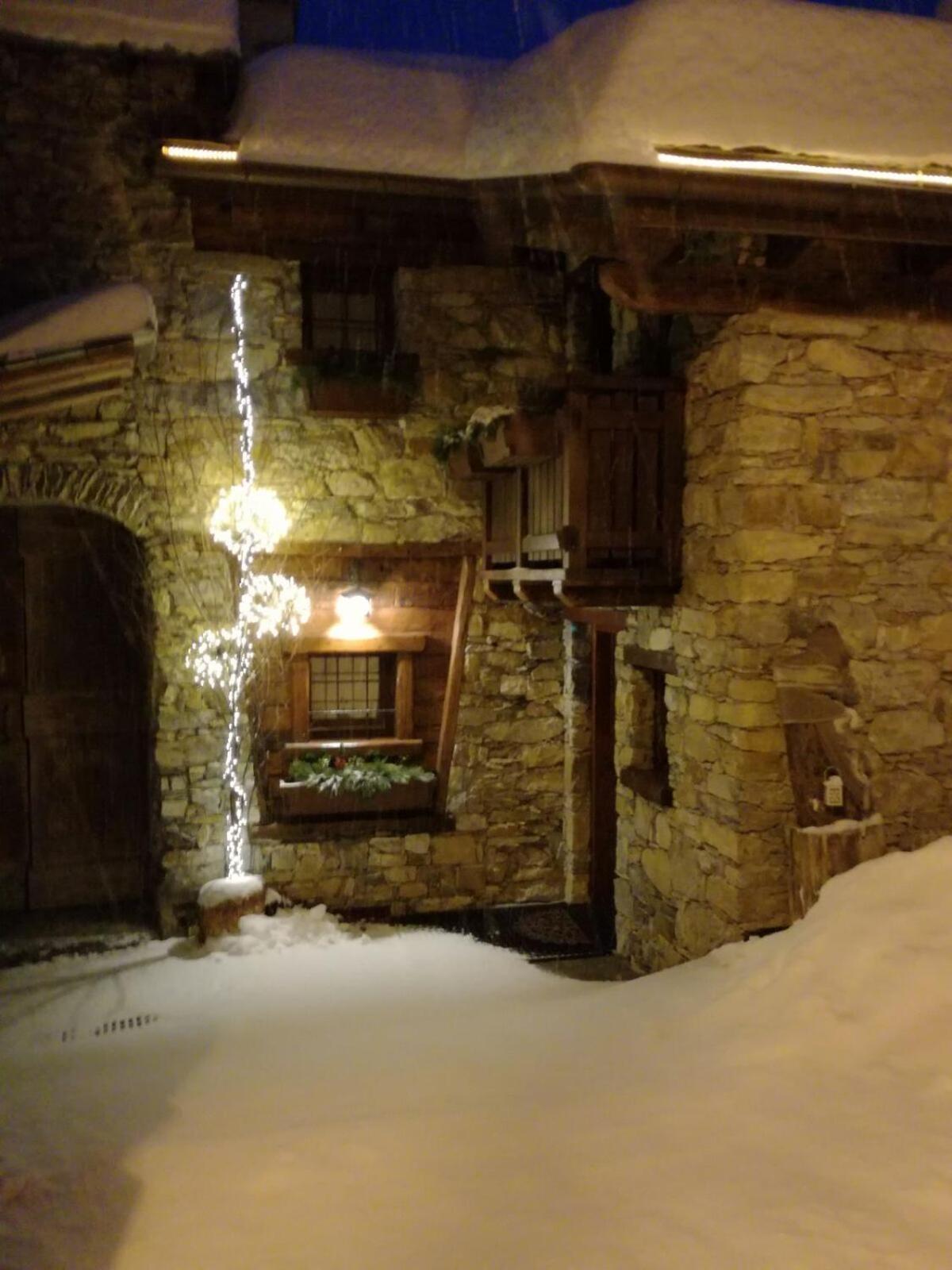 Chalet Del Cuore view 3
