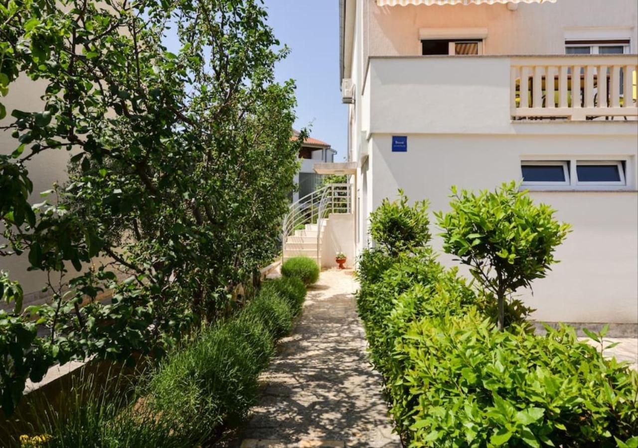 Apartments Mima view 2