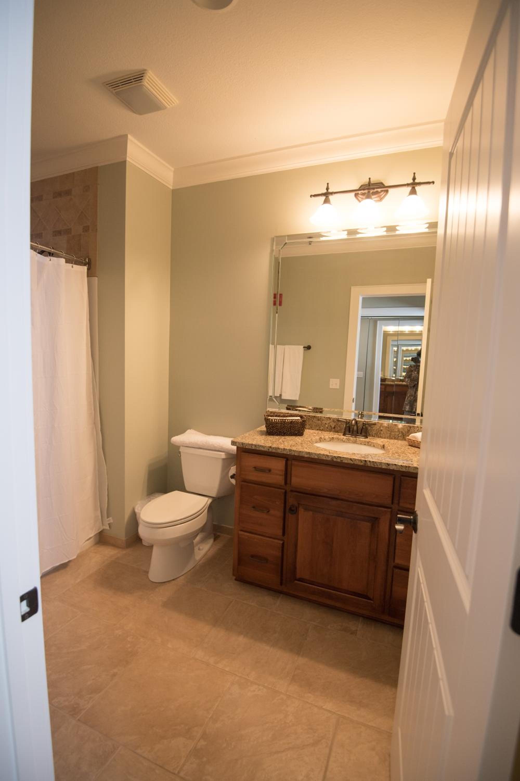 Marianna Vacations - Magnolia Creek Lodge - Property Image 2