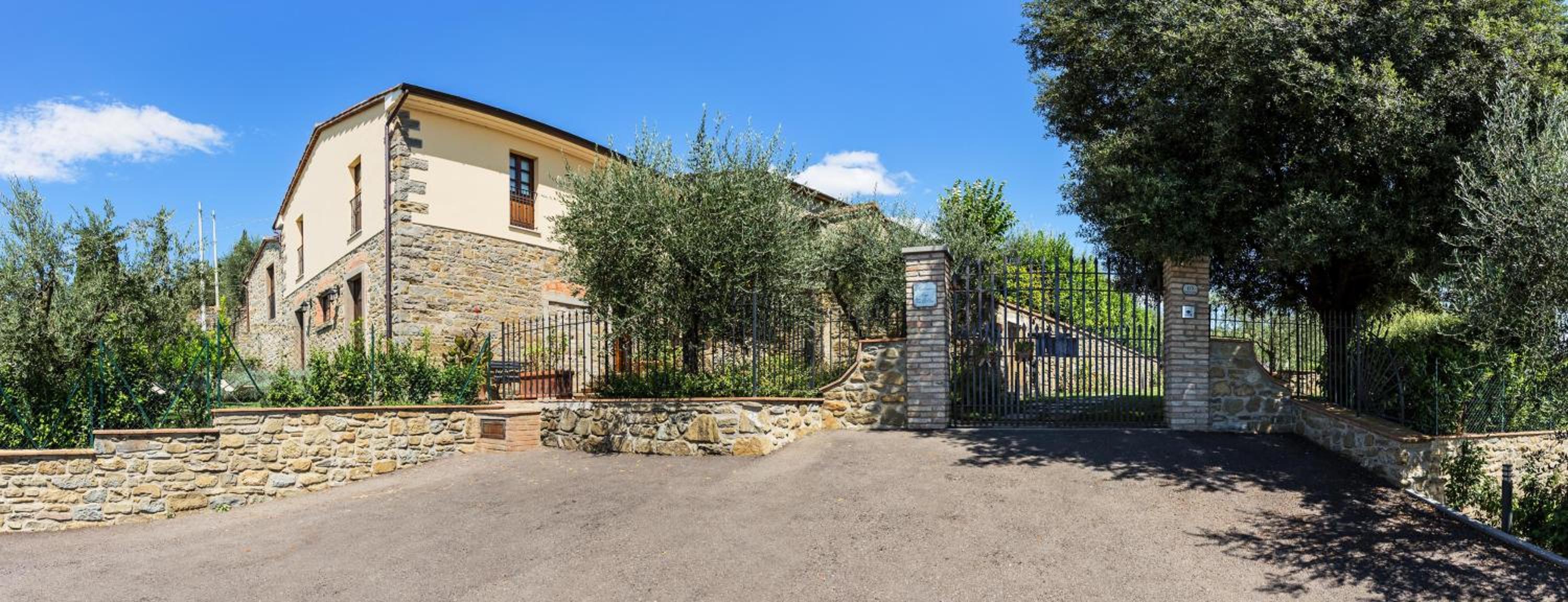 Agriturismo Borgo tra gli Olivi