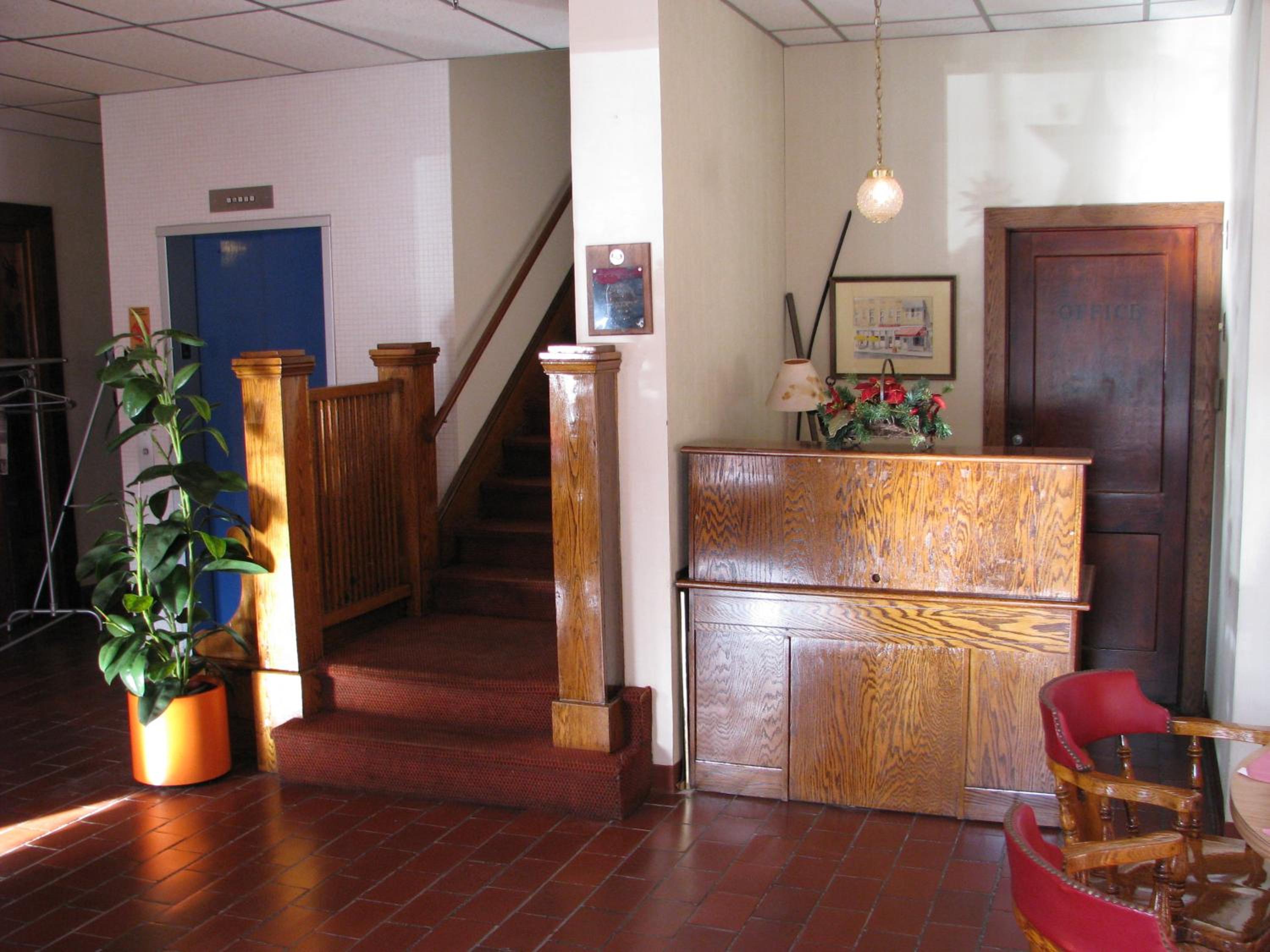 Photo 6