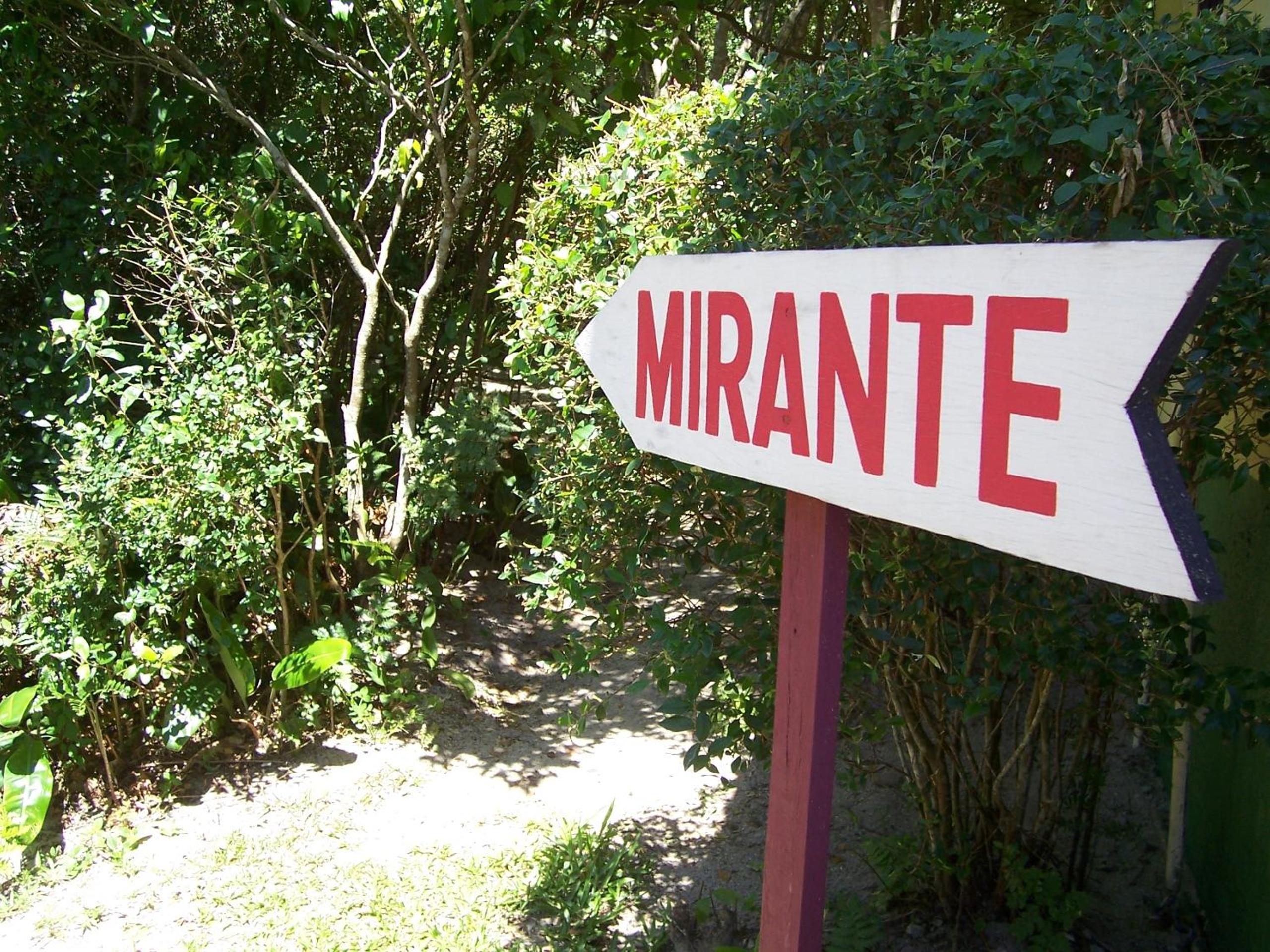 Pousada Mares do Santinho