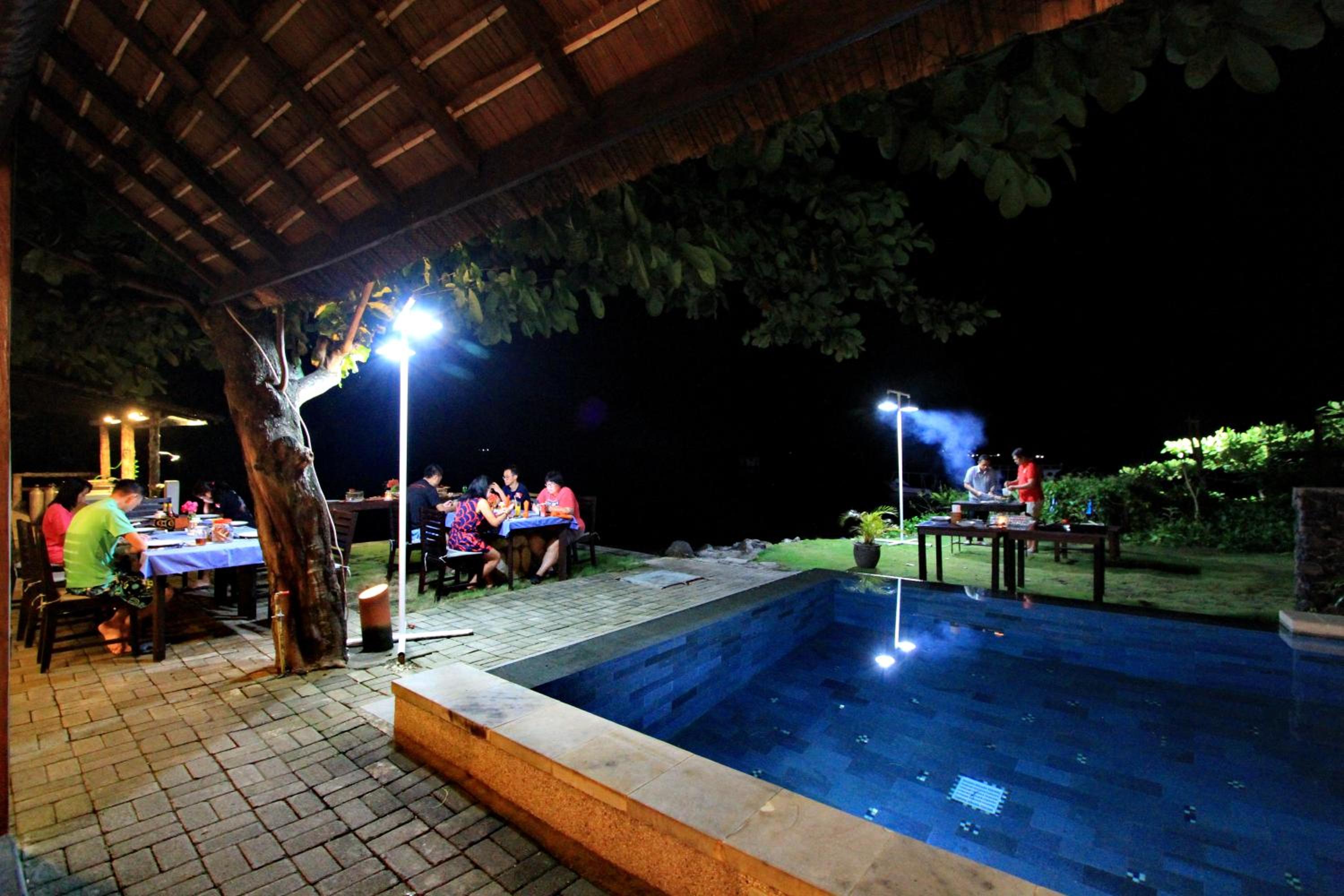 Cocotinos Lembeh a Boutique Dive Lodge