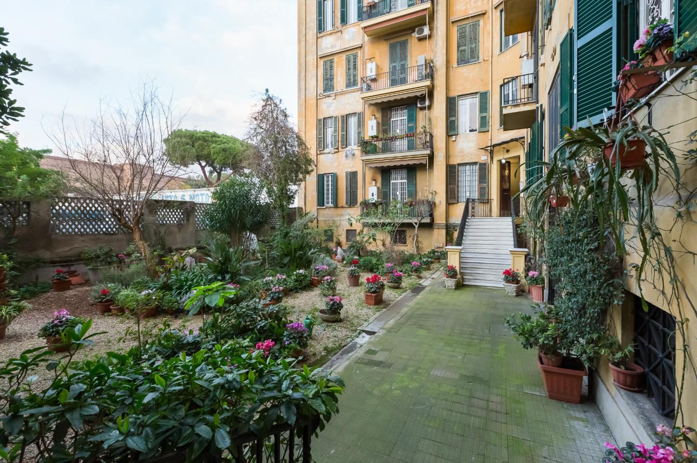 Rome Charming Suites