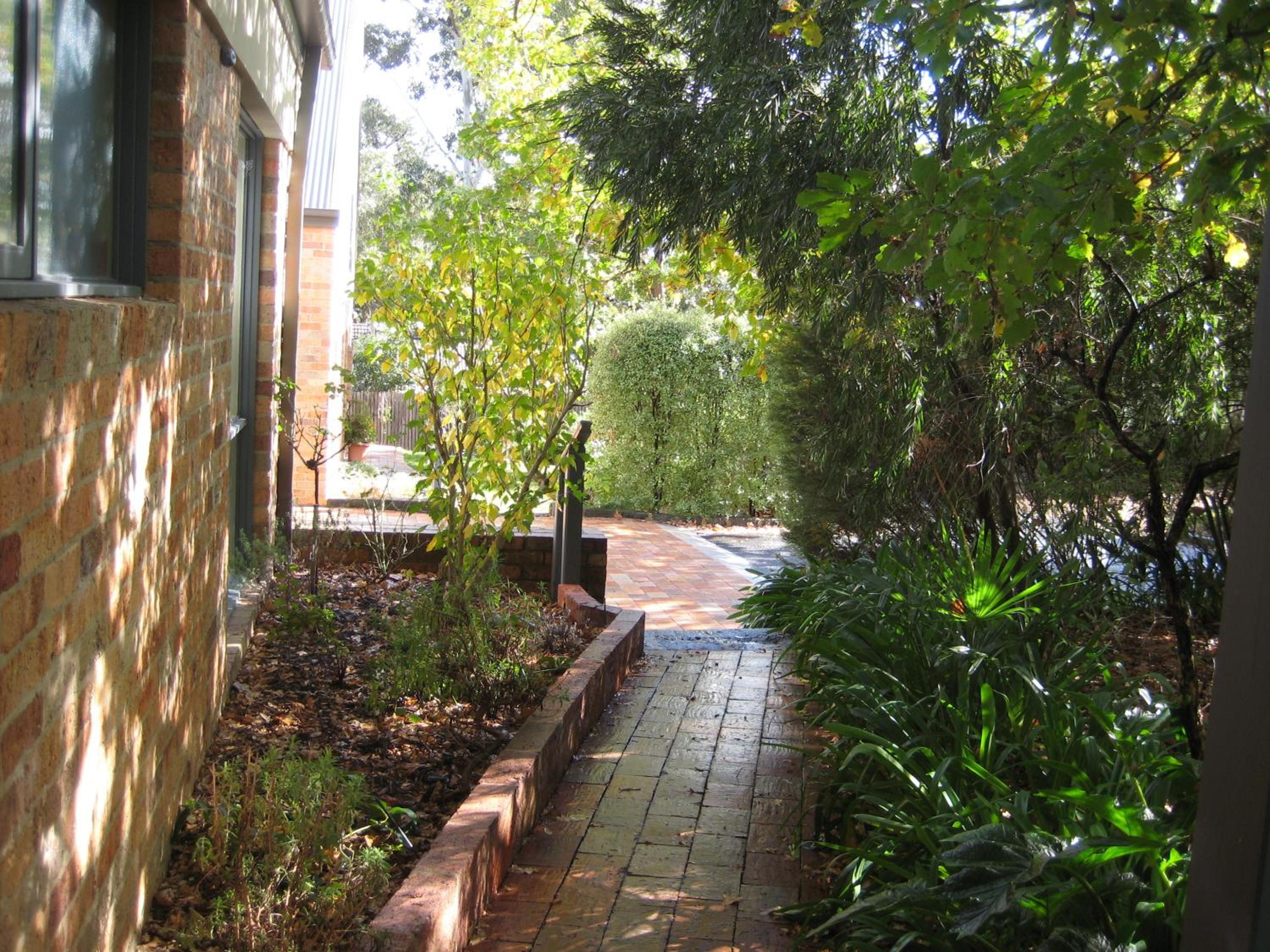 Photo 25