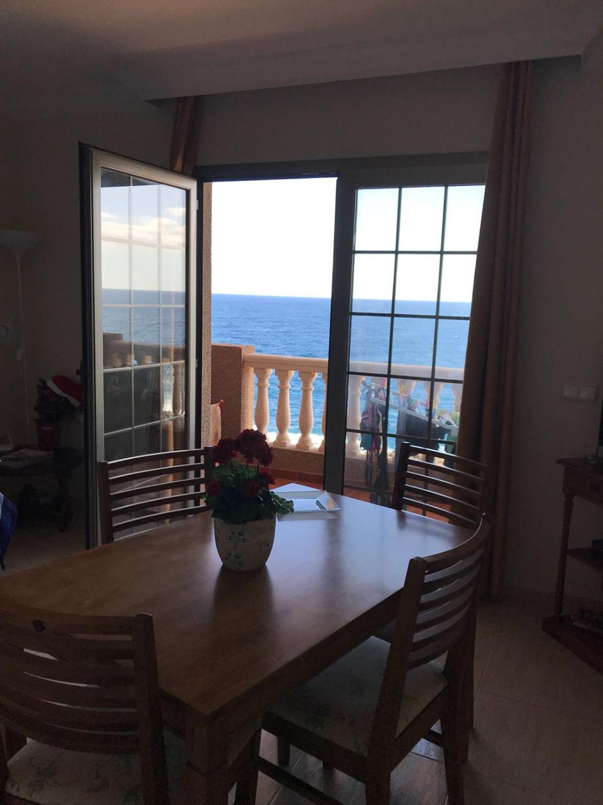 el chari view 4