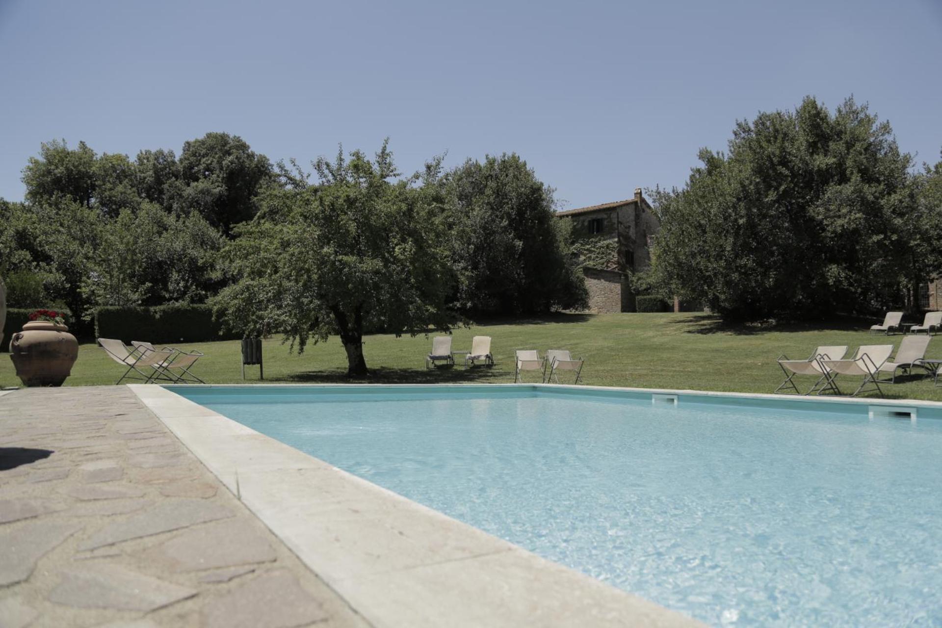 Il Pino Di Spazzavento