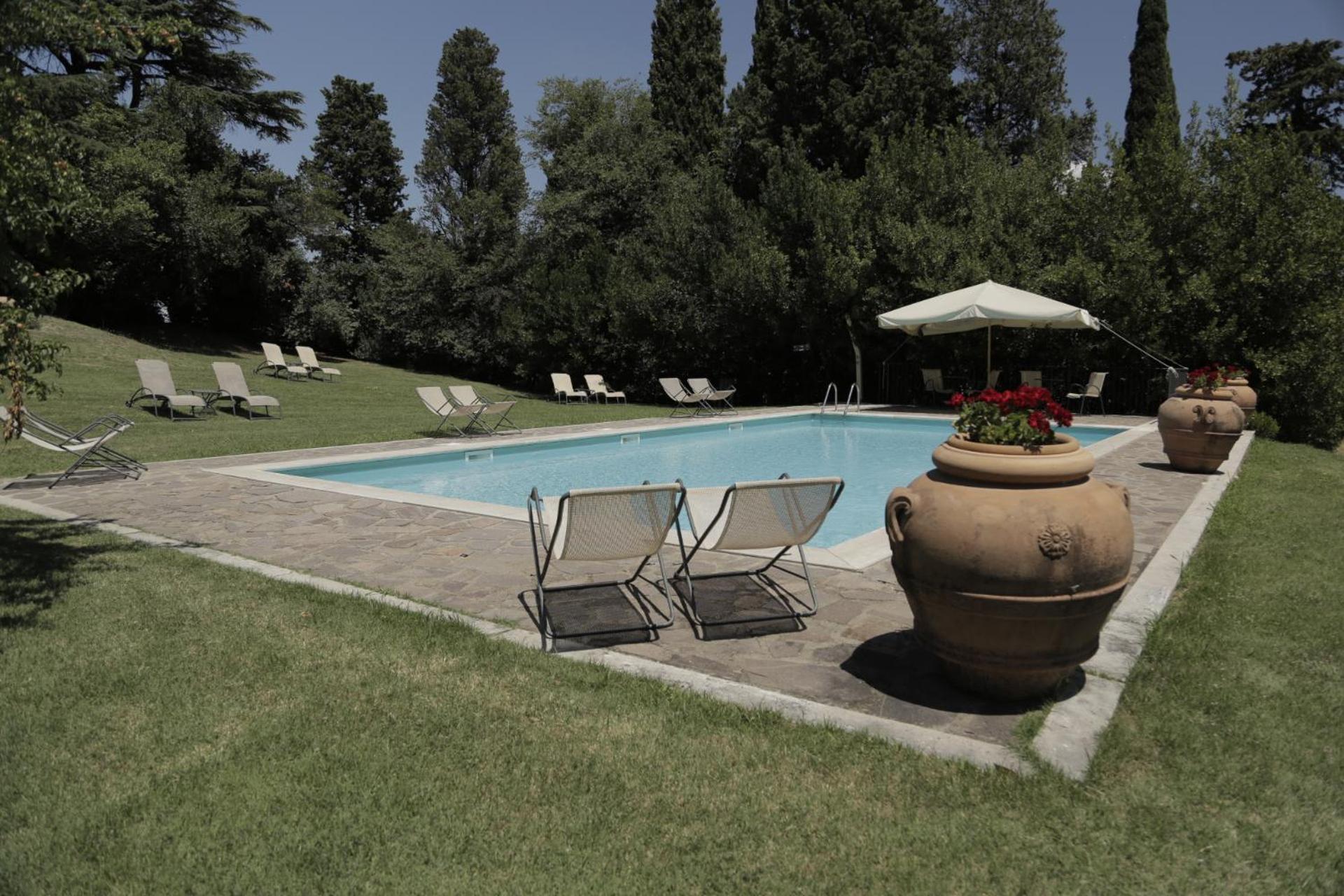 Il Pino Di Spazzavento
