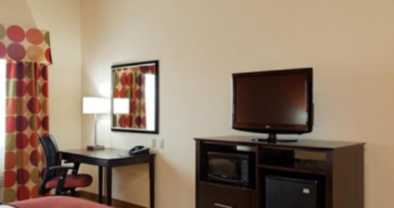 Florence Vacations - Holiday Inn Express Florence Northeast, an IHG Hotel - Property Image 10