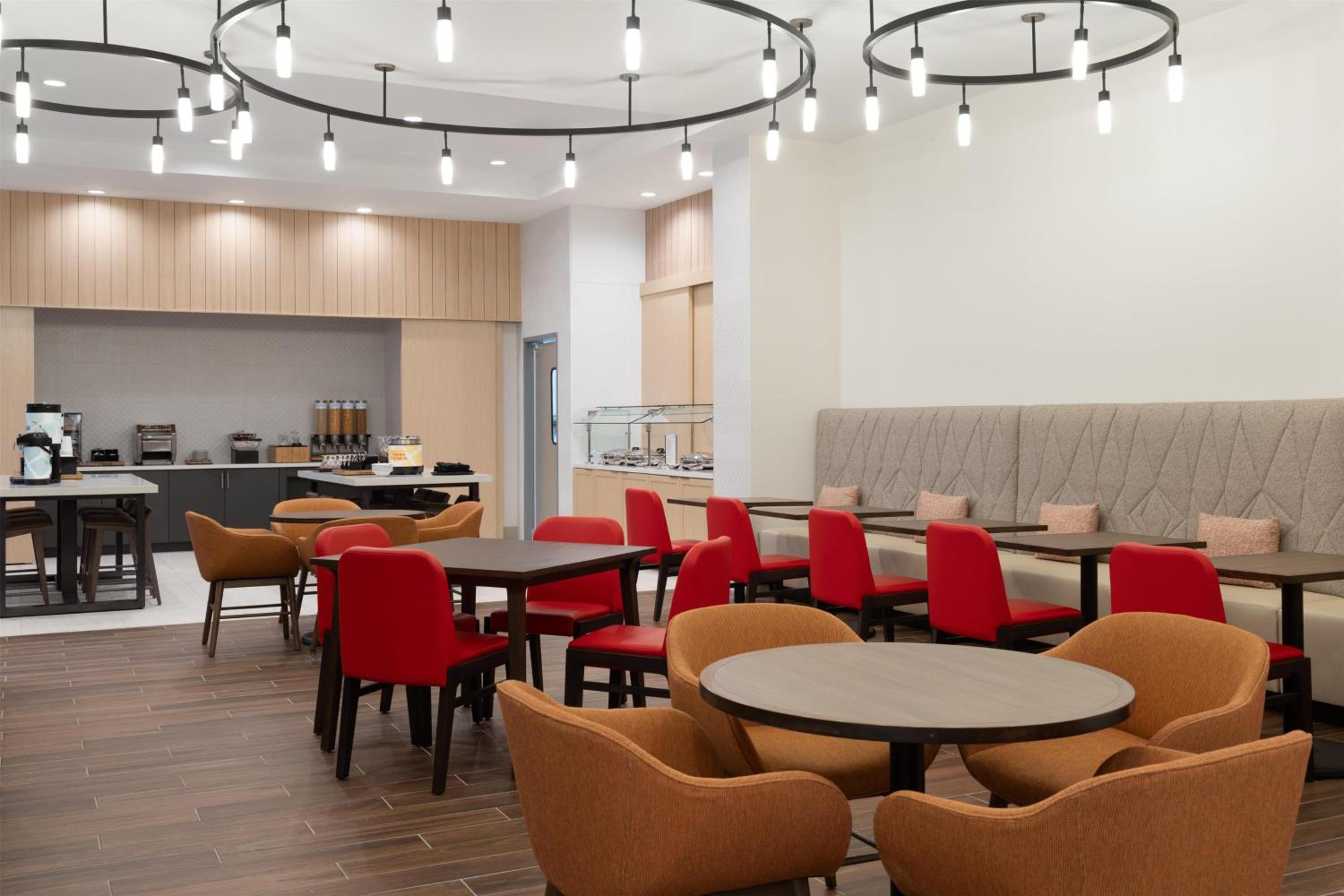 Hilton Garden Inn Austin Central, Photo 10