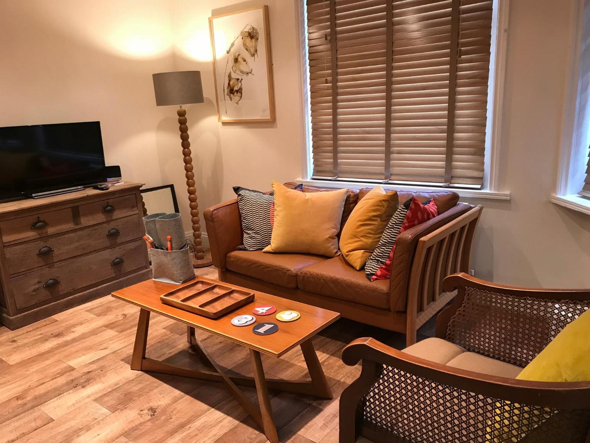 Flat 4, York Terrace view 5