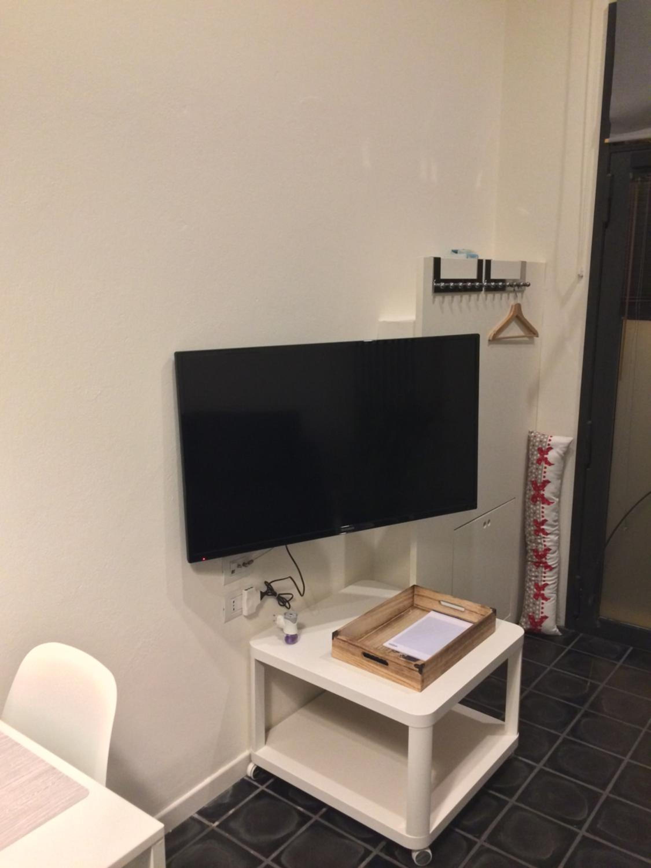 Photo 6