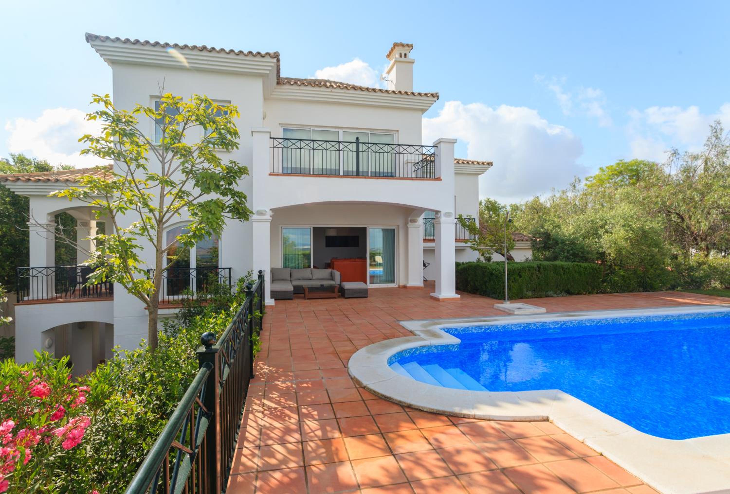 Arcos Gardens Sol Rent Golf