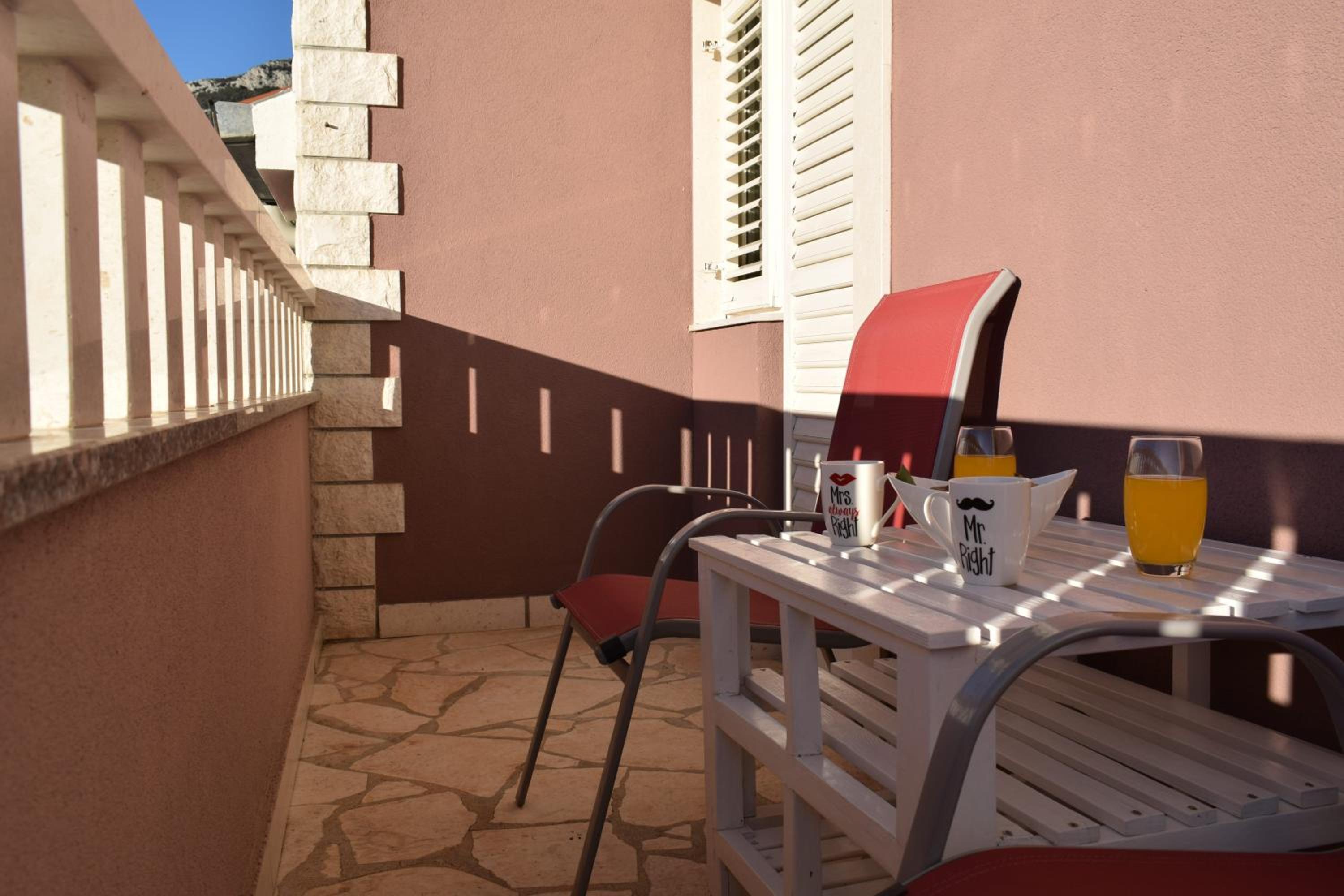 Apartments Bazina