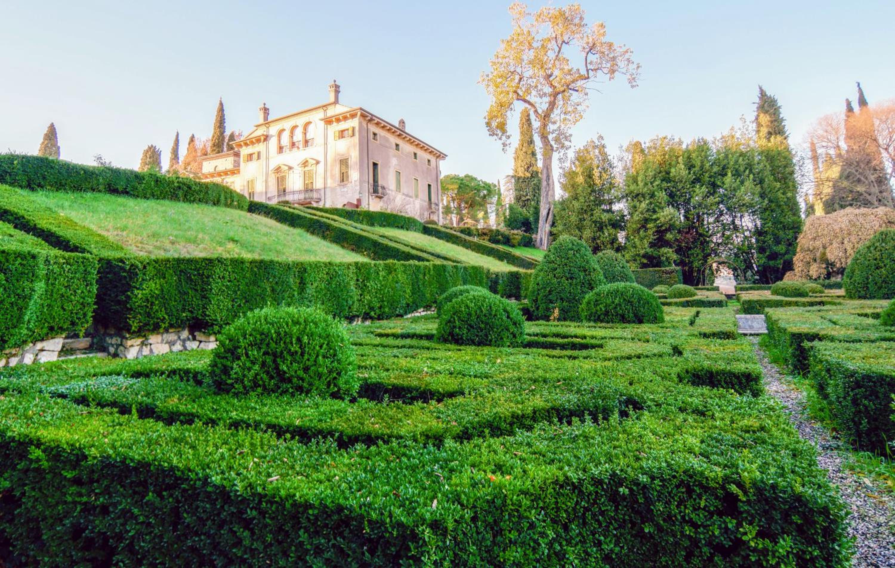 Villa Betteloni Valpolicella Suites view 2